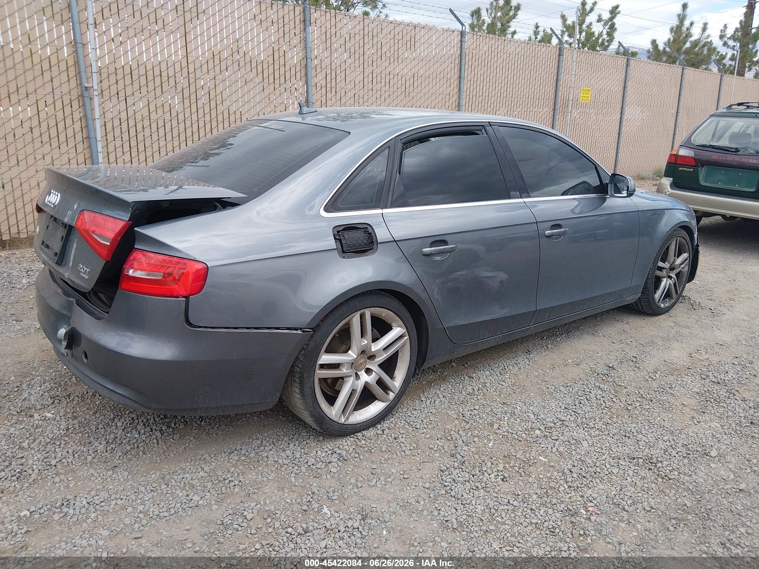 2013 Audi A4 2.0t Premium Серый vin: WAUDFAFL9DN029669