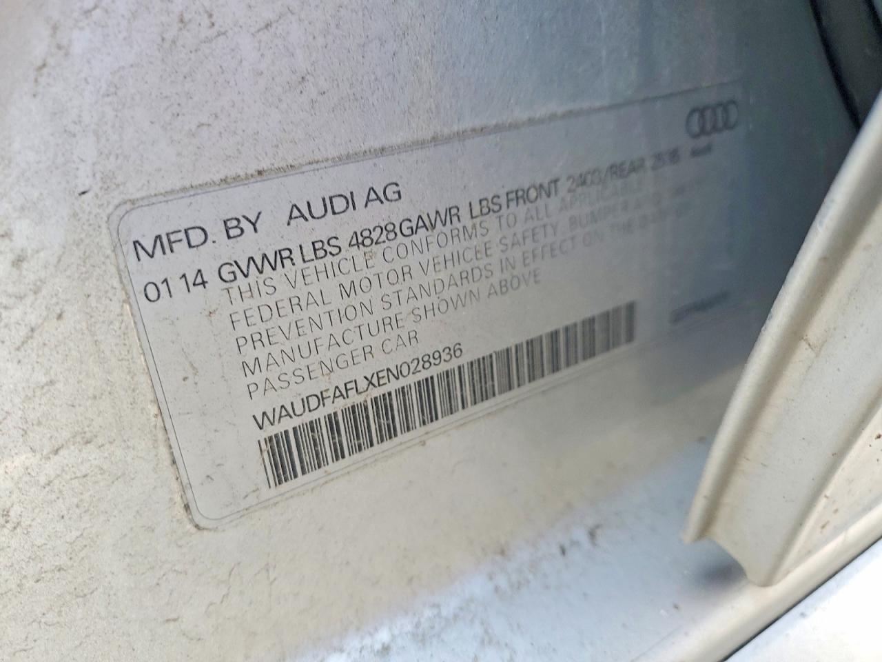 2014 Audi A4 Premium Silver vin: WAUDFAFLXEN028936