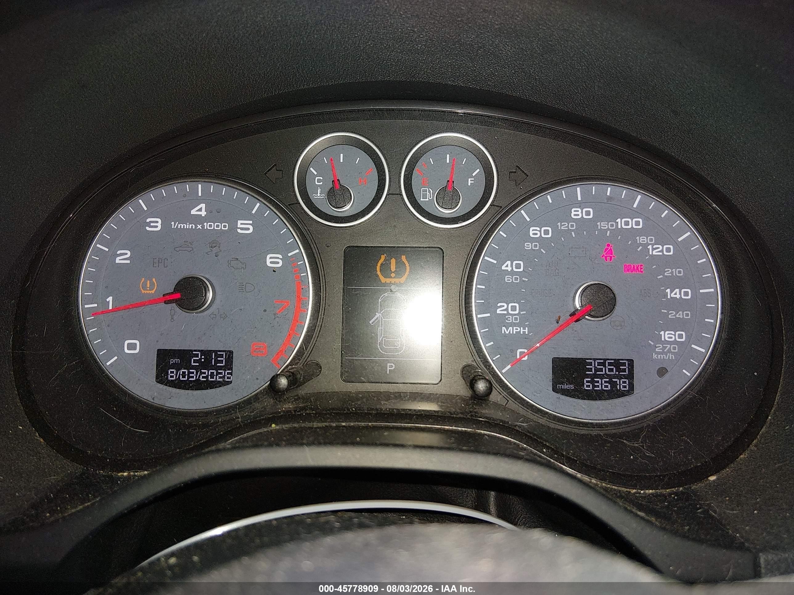2012 Audi A3 2.0t Premium Белый vin: WAUDFAFM4CA096047