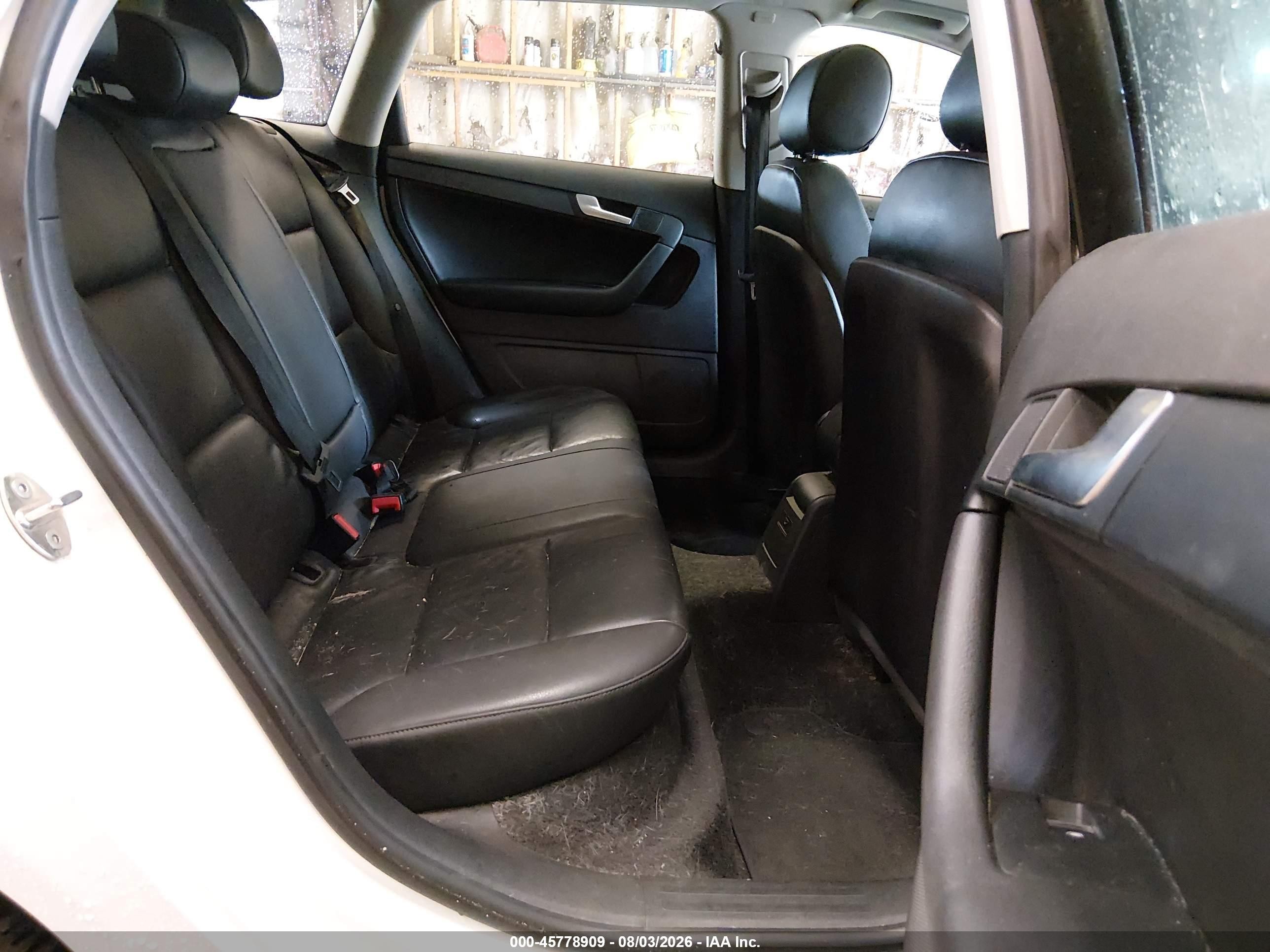 2012 Audi A3 2.0t Premium Белый vin: WAUDFAFM4CA096047