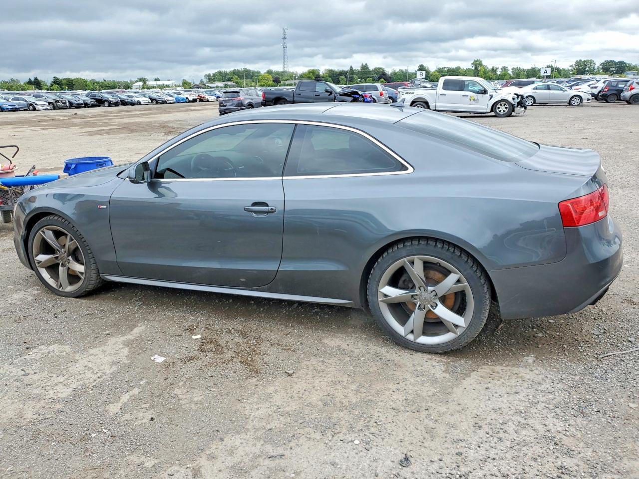 2013 Audi A5 Premium Gray vin: WAUDFBFR1DA080665
