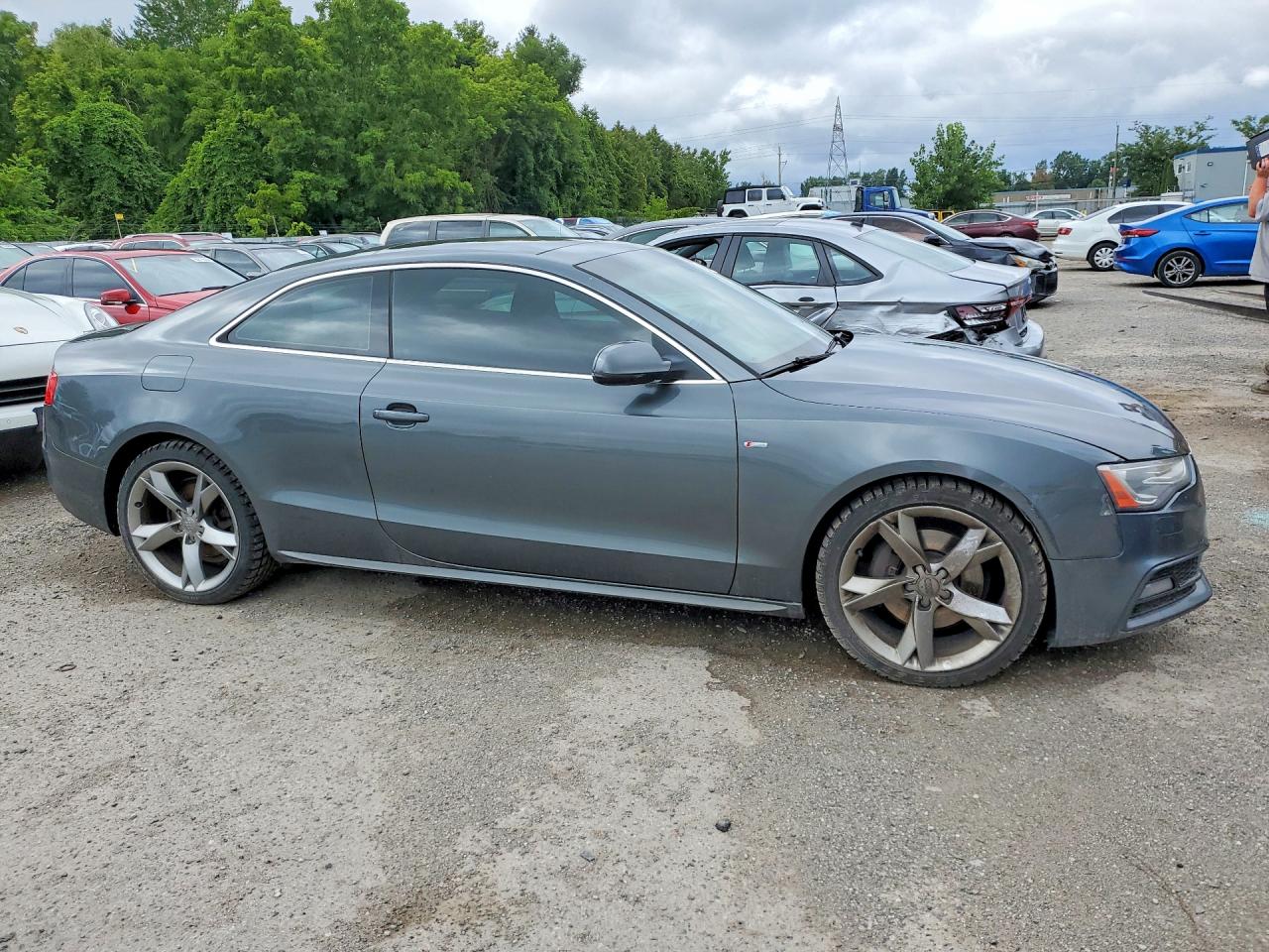 2013 Audi A5 Premium Gray vin: WAUDFBFR1DA080665