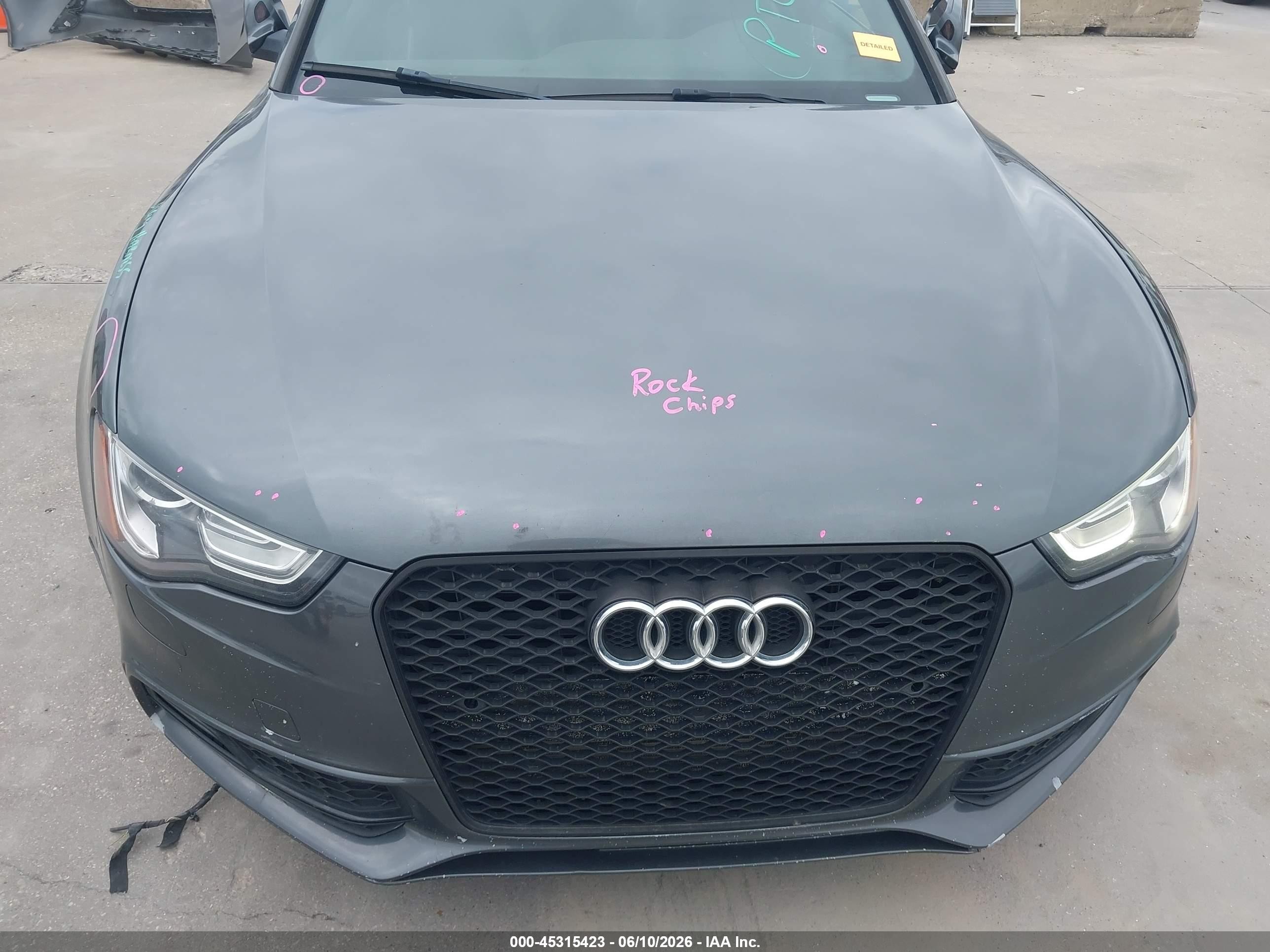 2013 Audi A5 2.0t Gray vin: WAUDFBFR6DA053610