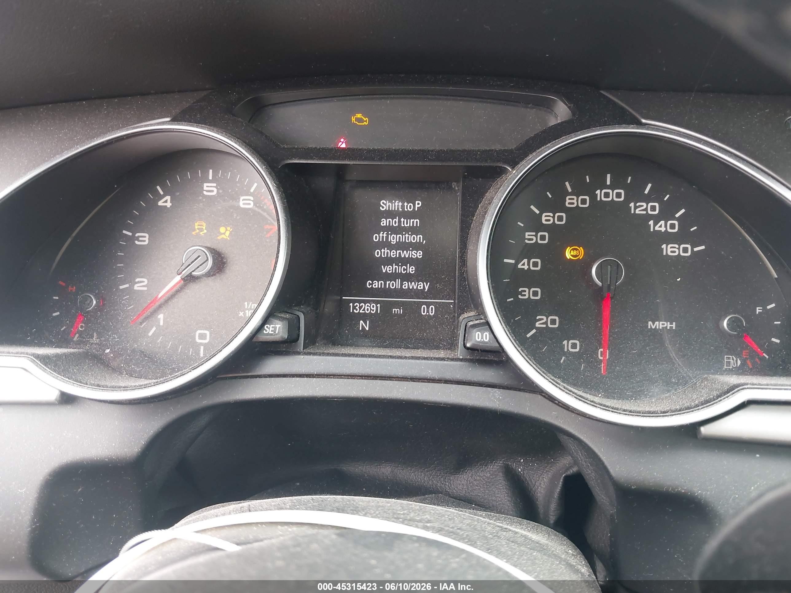 2013 Audi A5 2.0t Gray vin: WAUDFBFR6DA053610