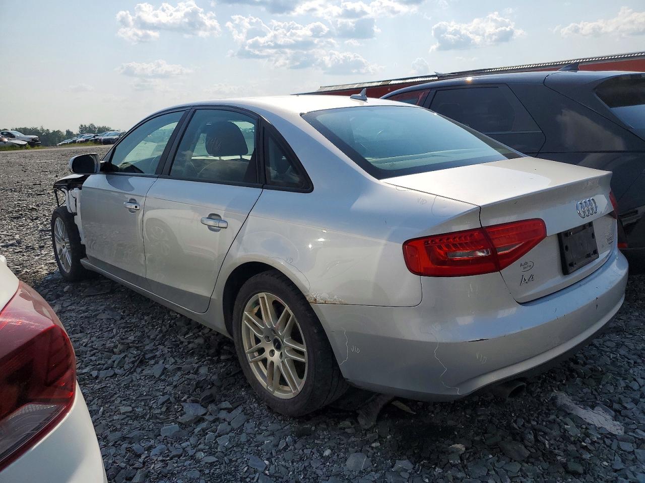 2014 Audi A4 Premium Серебряный vin: WAUDFCFL1EN002284