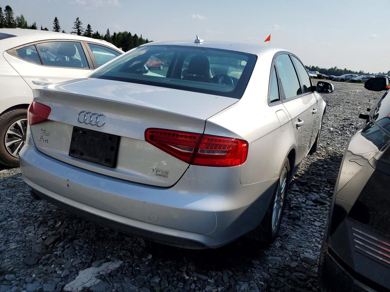 2014 Audi A4 Premium Серебряный vin: WAUDFCFL1EN002284