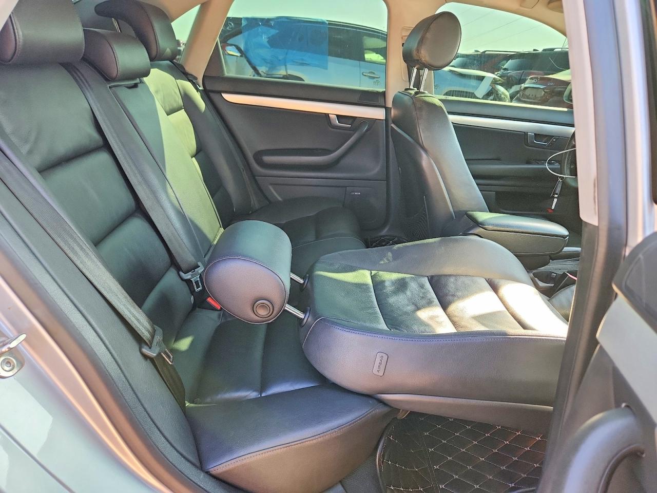 2005 Audi A4 Серебряный vin: WAUDG68E85A479055