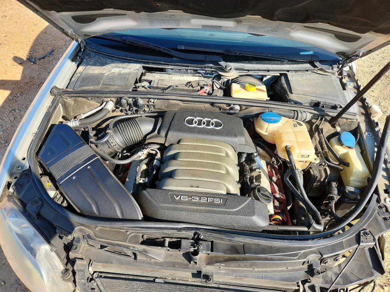 2005 Audi A4 Серебряный vin: WAUDG68E85A479055