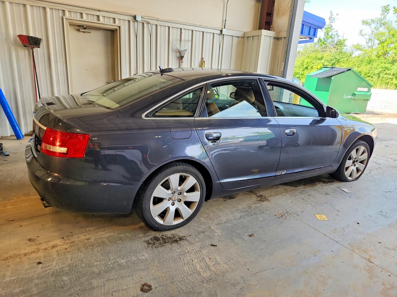 2005 Audi A6 3.2 Quattro Gray vin: WAUDG74F15N114035