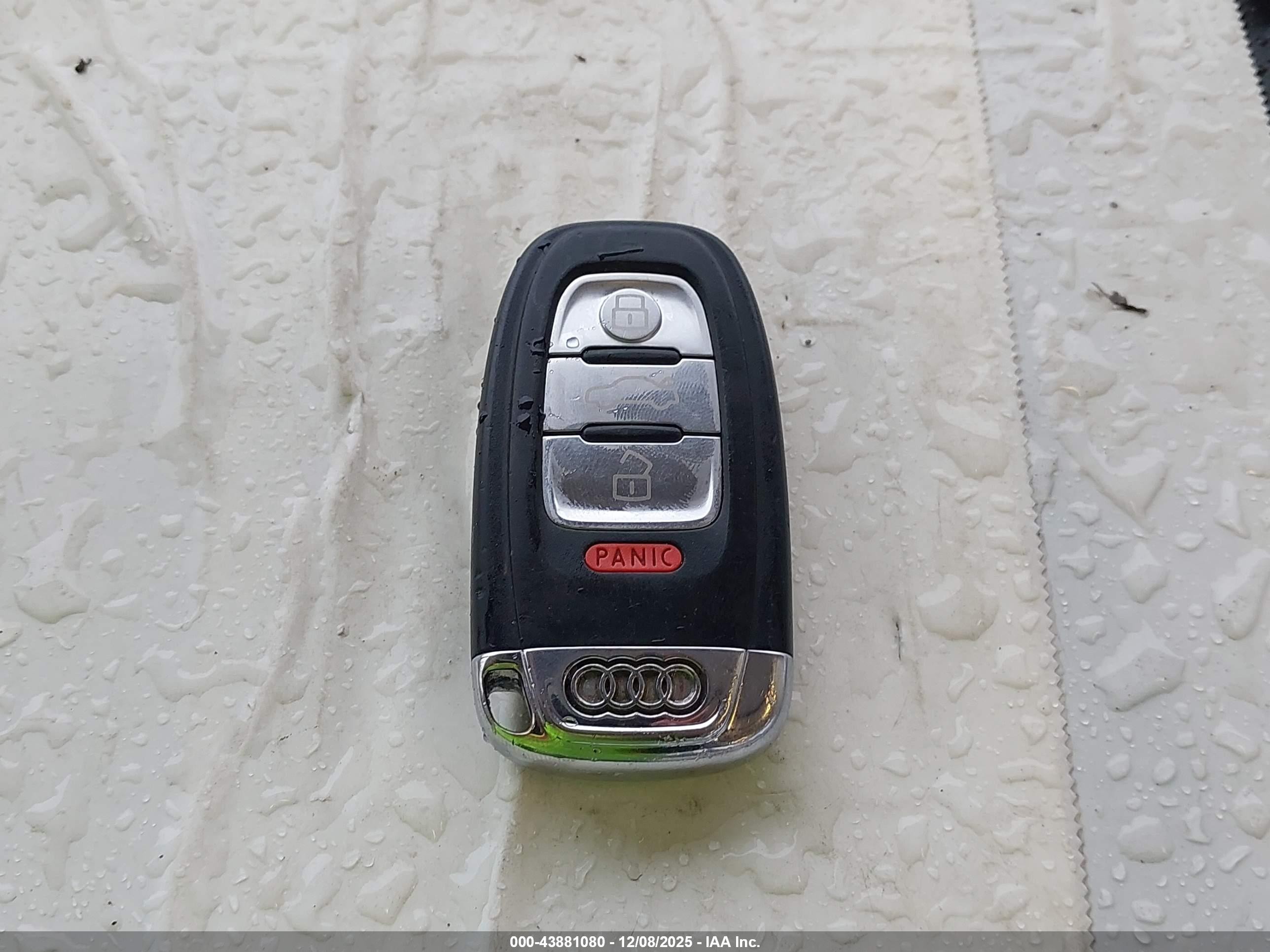 2012 Audi S4 3.0 Premium Plus Белый vin: WAUDGAFL1CA026431