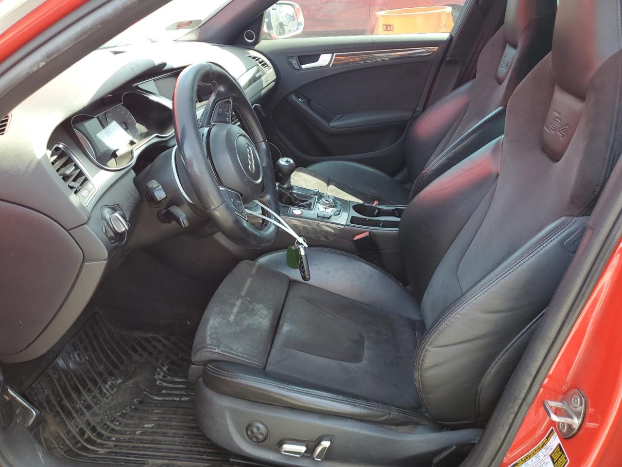 2014 Audi S4 Premium Plus Красный vin: WAUDGAFL3EA019550
