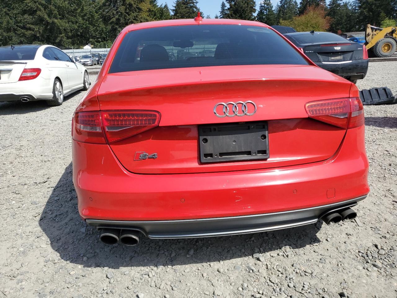2014 Audi S4 Premium Plus Красный vin: WAUDGAFL3EA019550
