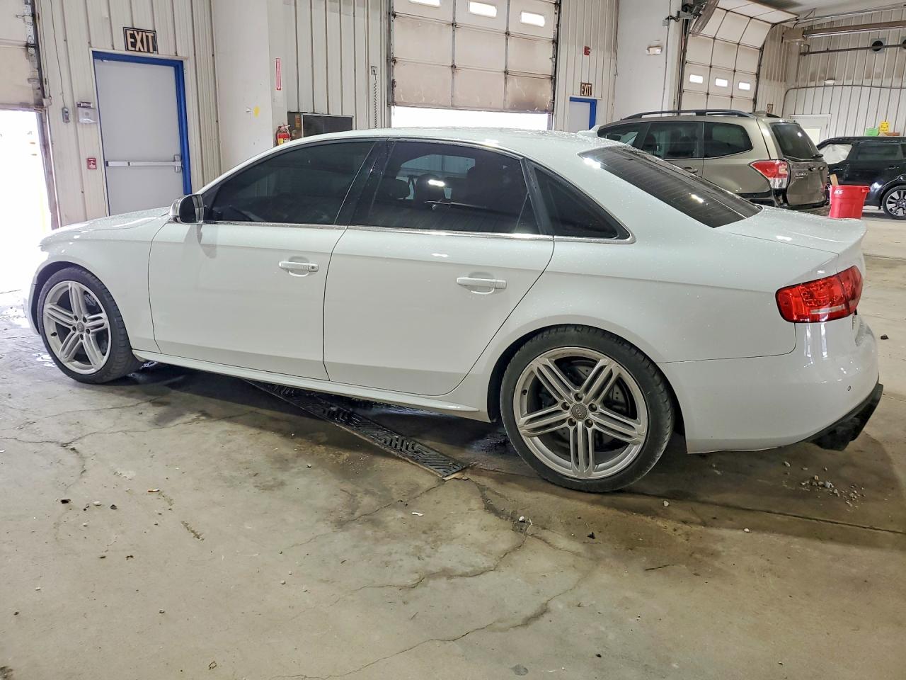 2012 Audi S4 Premium Plus White vin: WAUDGAFL4CA069550