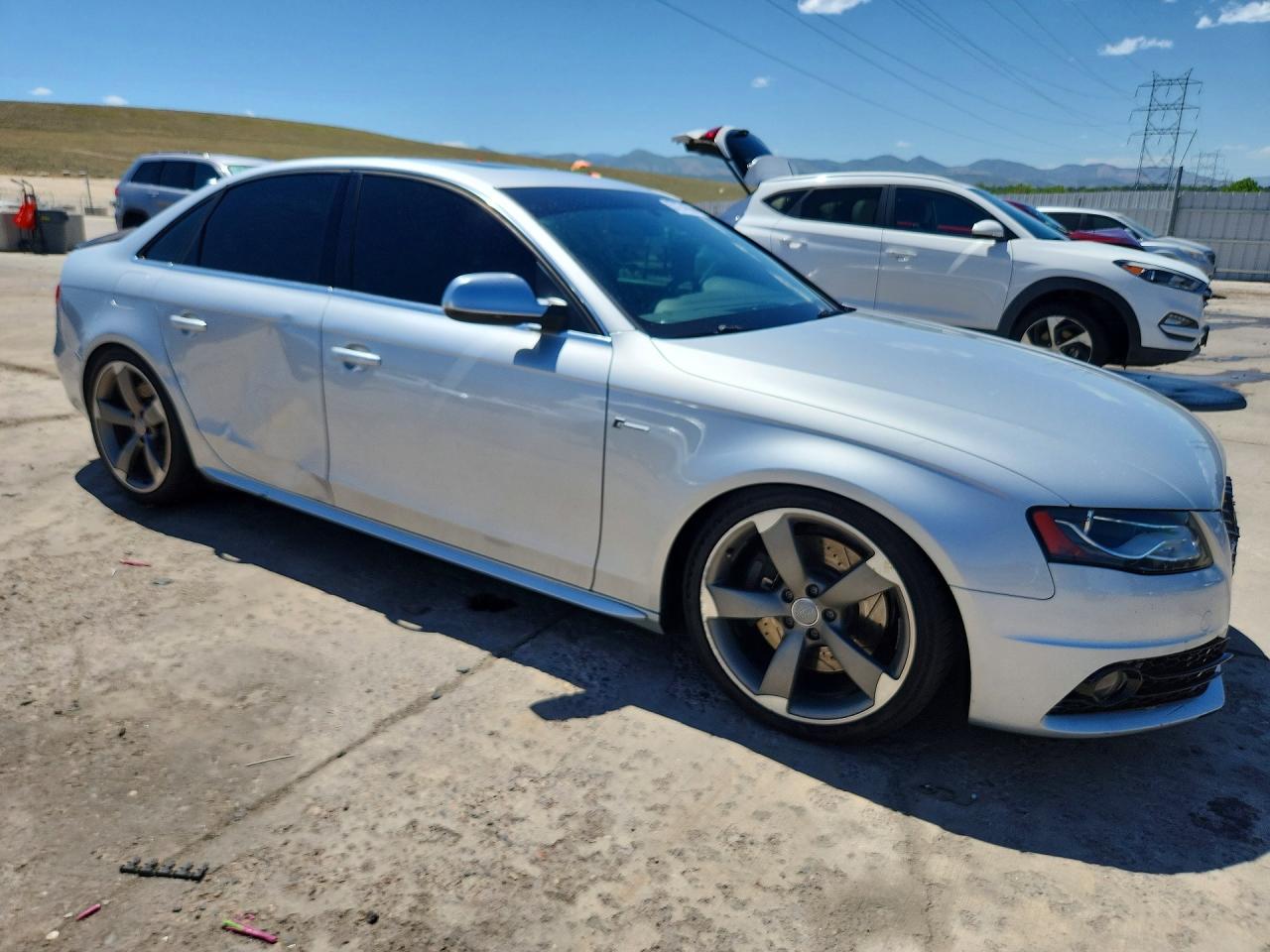 2010 Audi S4 Premium Plus Silver vin: WAUDGAFL5AA110006