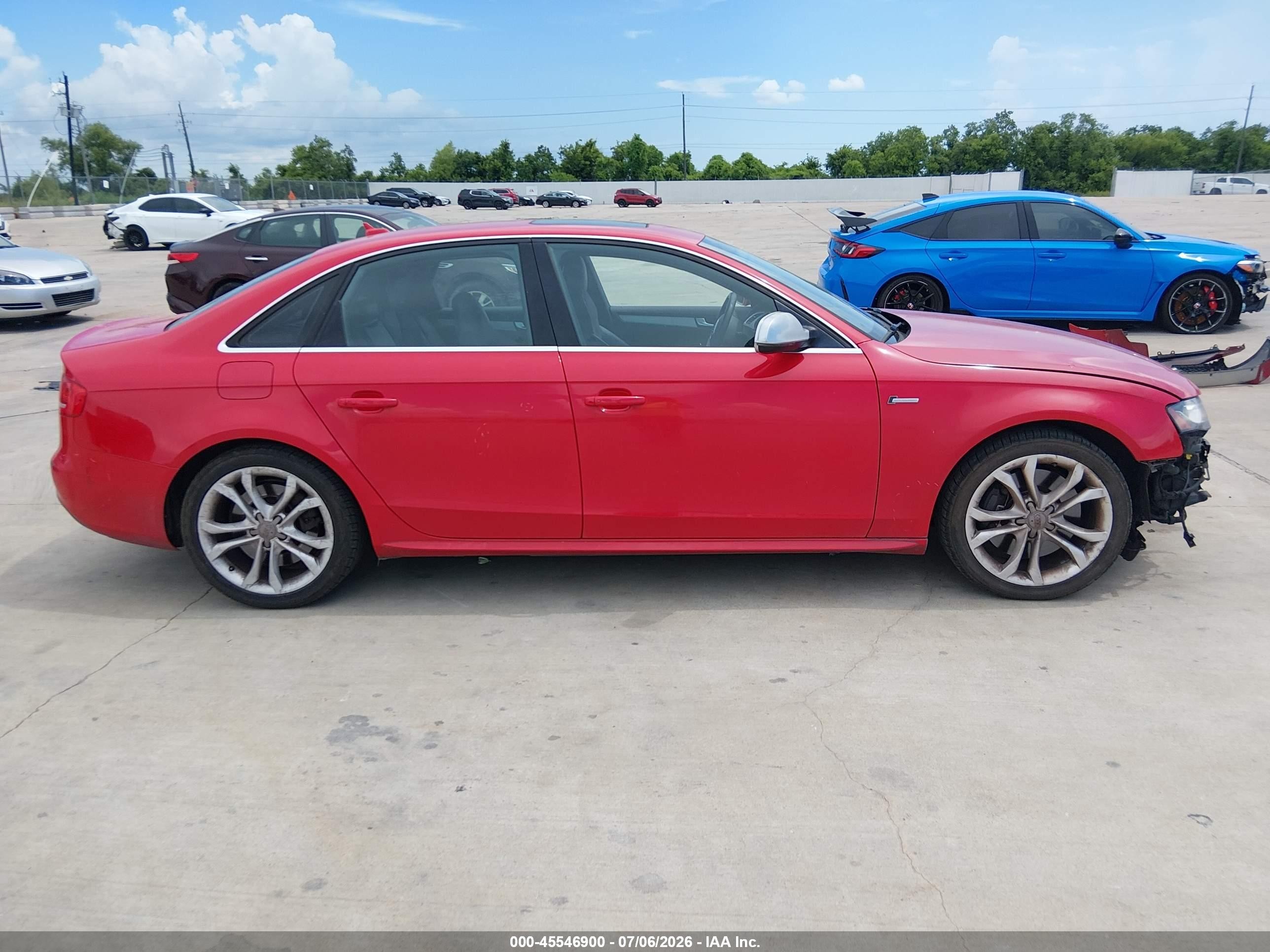 2011 Audi S4 3.0 Premium Plus Red vin: WAUDGAFL5BA062895