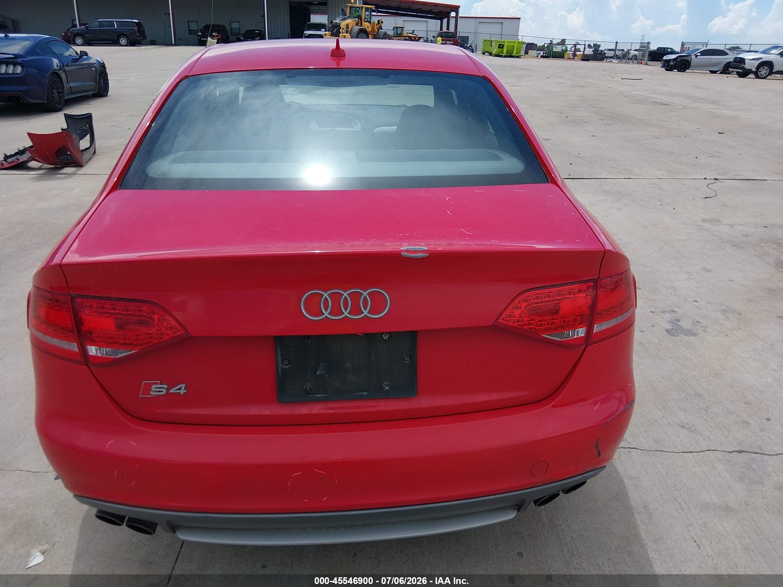 2011 Audi S4 3.0 Premium Plus Red vin: WAUDGAFL5BA062895