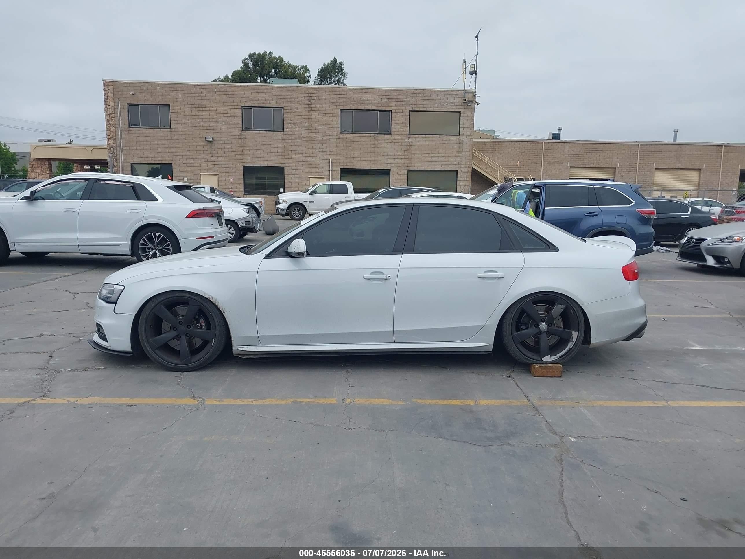 2014 Audi S4 3.0t Premium Plus White vin: WAUDGAFL5EA126924
