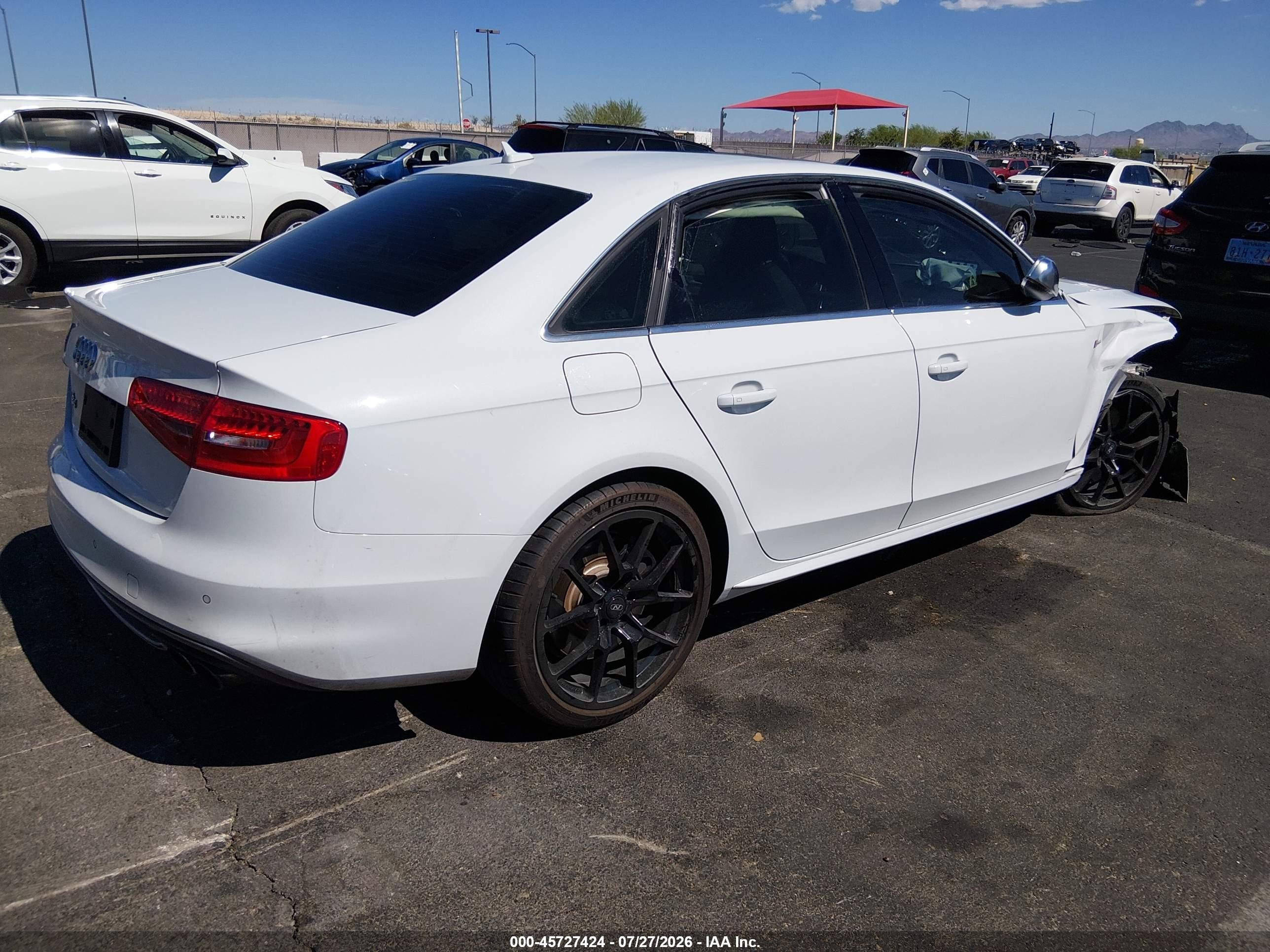 2013 Audi S4 3.0t Premium Plus White vin: WAUDGAFL6DA203900
