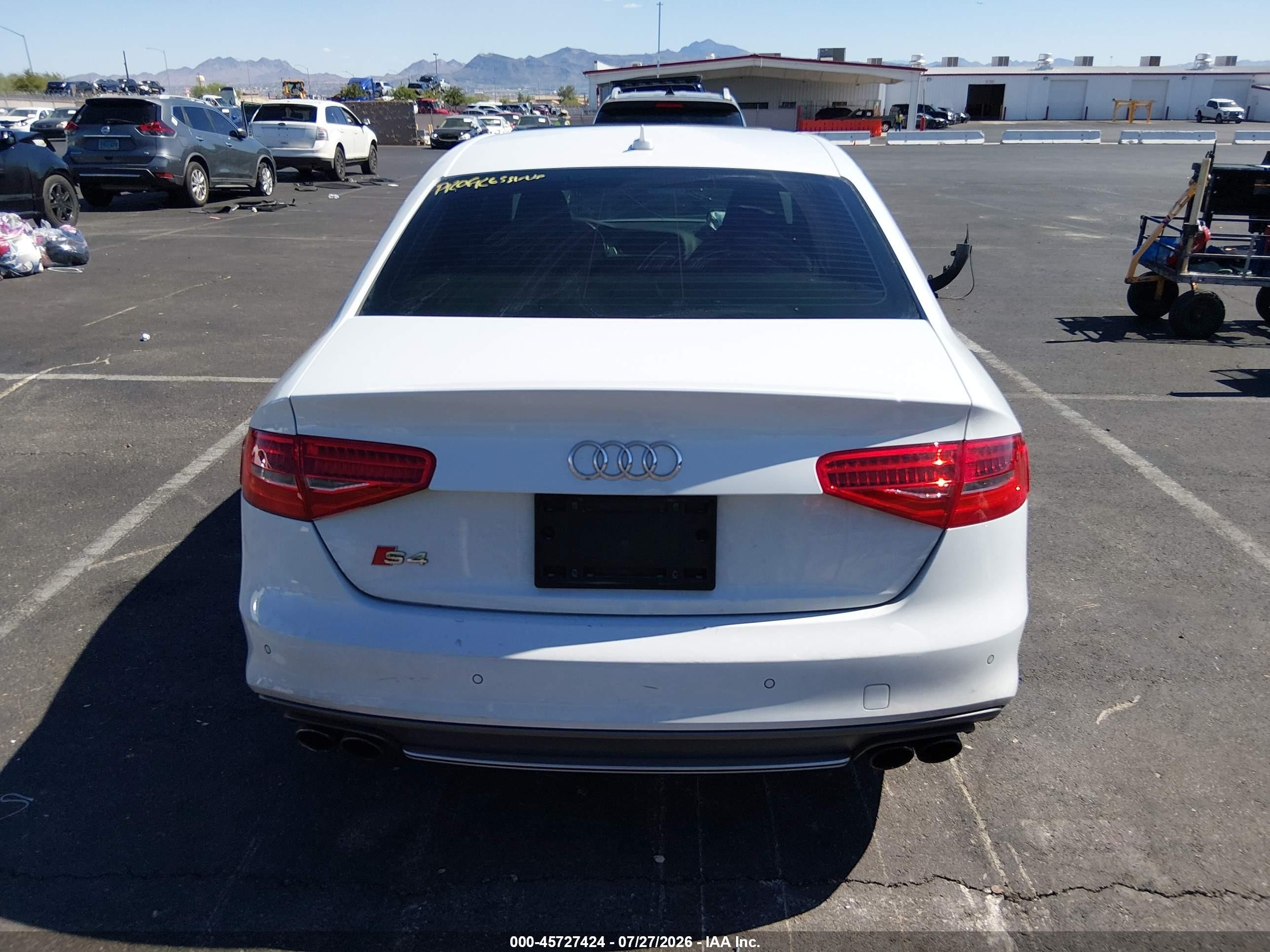 2013 Audi S4 3.0t Premium Plus White vin: WAUDGAFL6DA203900