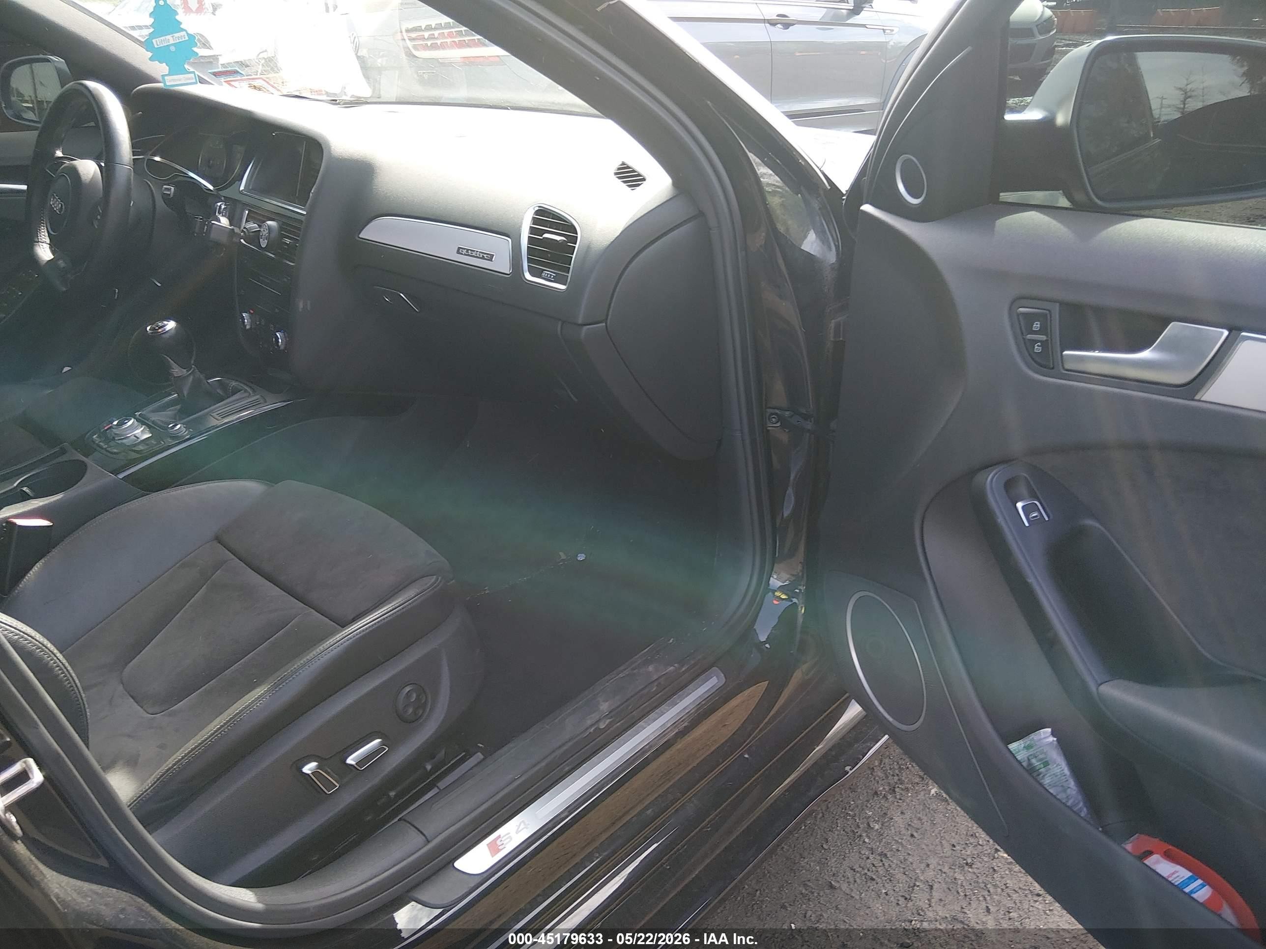 2013 Audi S4 3.0t Premium Plus Black vin: WAUDGAFL9DA146219