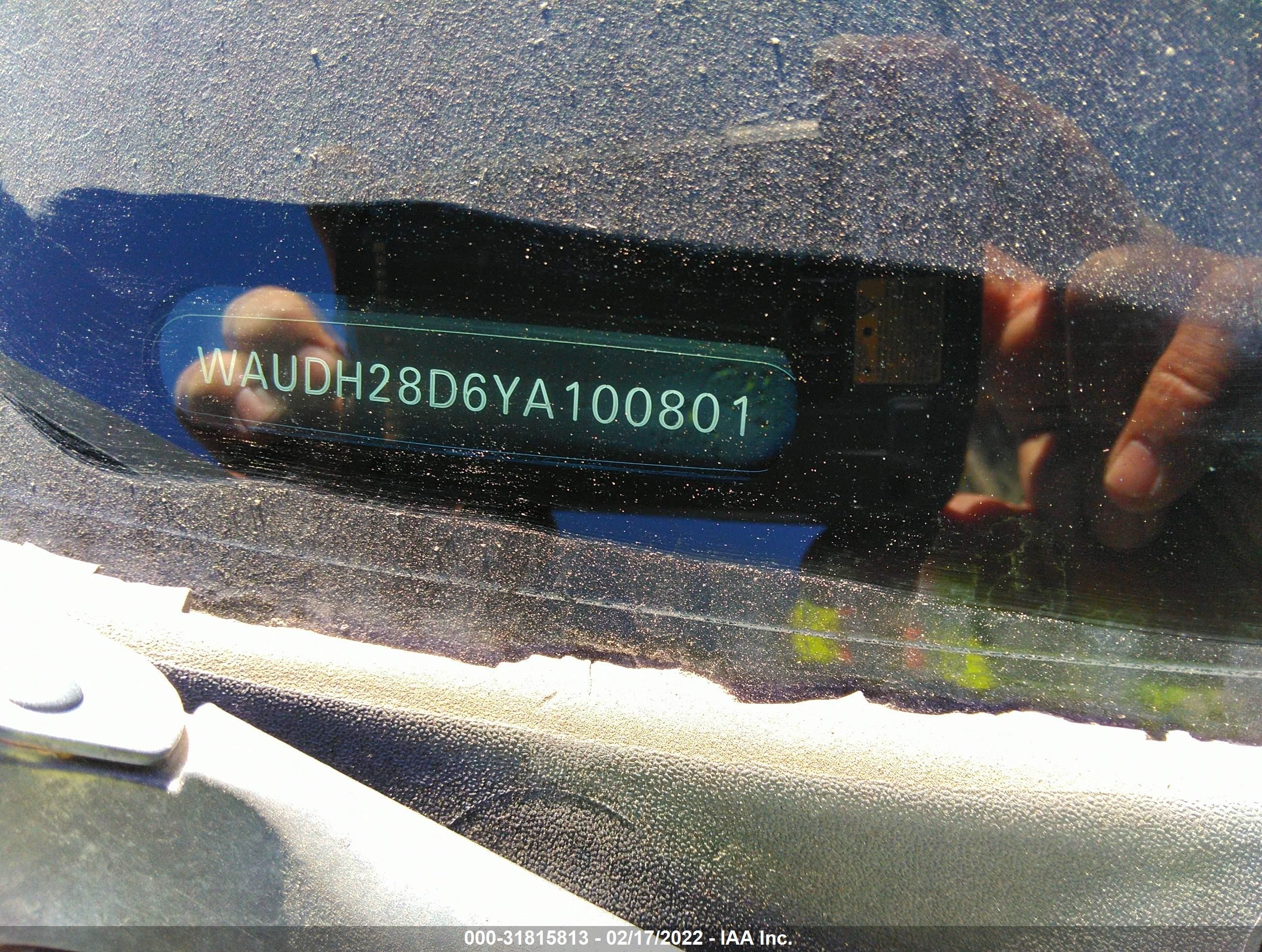 2000 Audi A4 2.8 Серебряный vin: WAUDH28D6YA100801