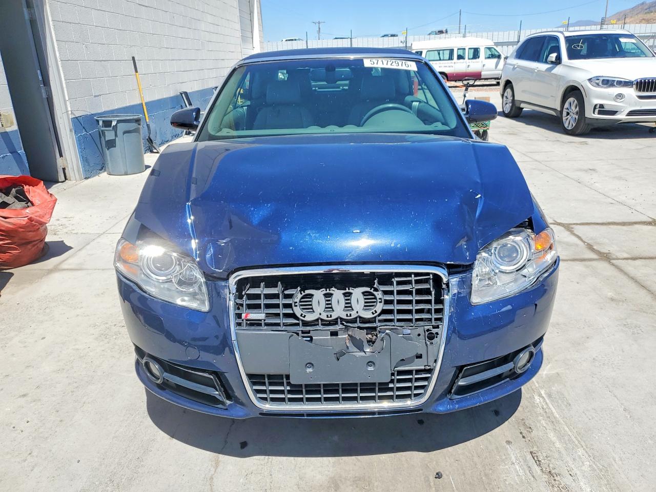 2009 Audi A4 3.2 Cabriolet Quattro Blue vin: WAUDH48H09K011025