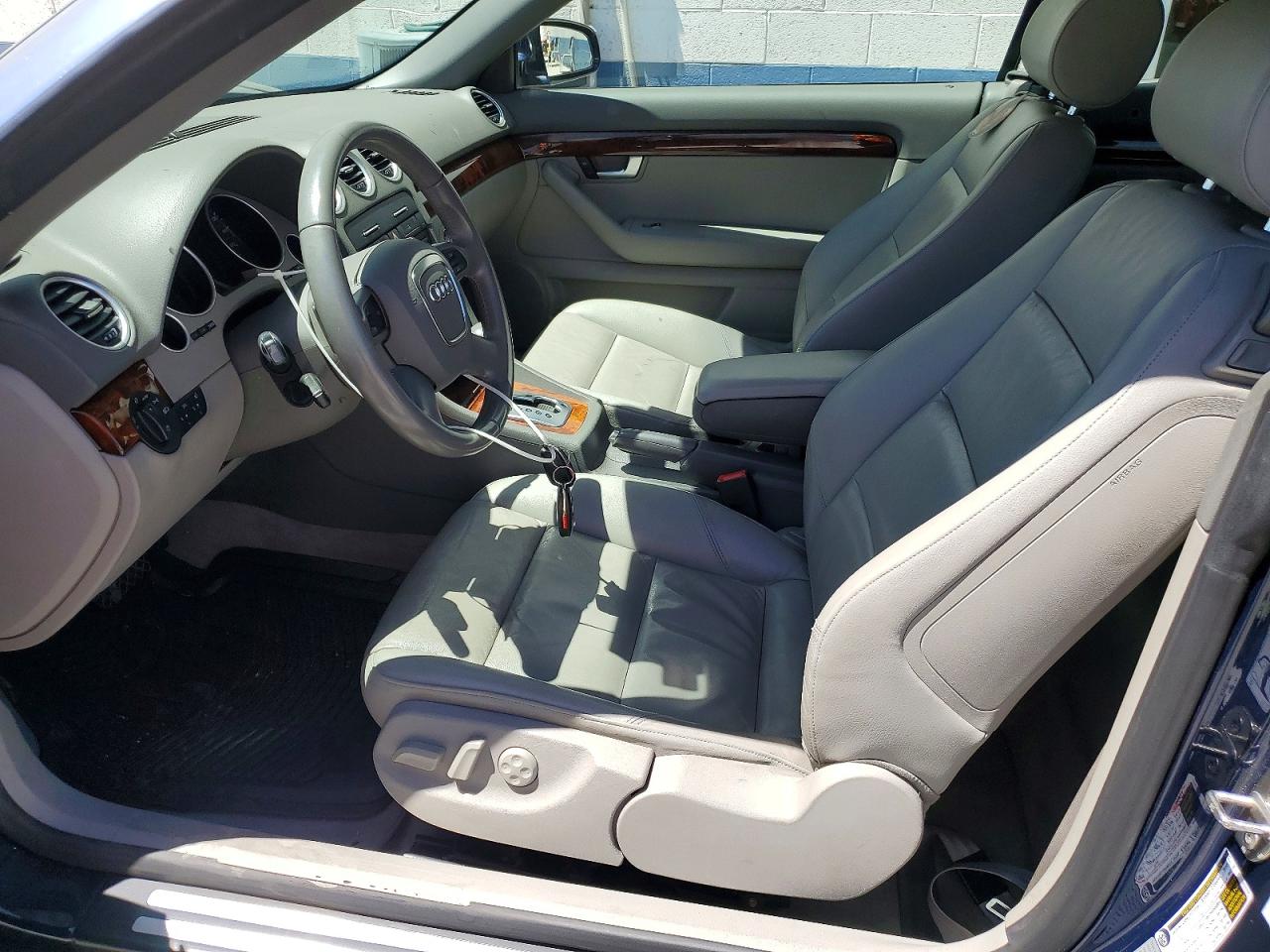 2009 Audi A4 3.2 Cabriolet Quattro Blue vin: WAUDH48H09K011025