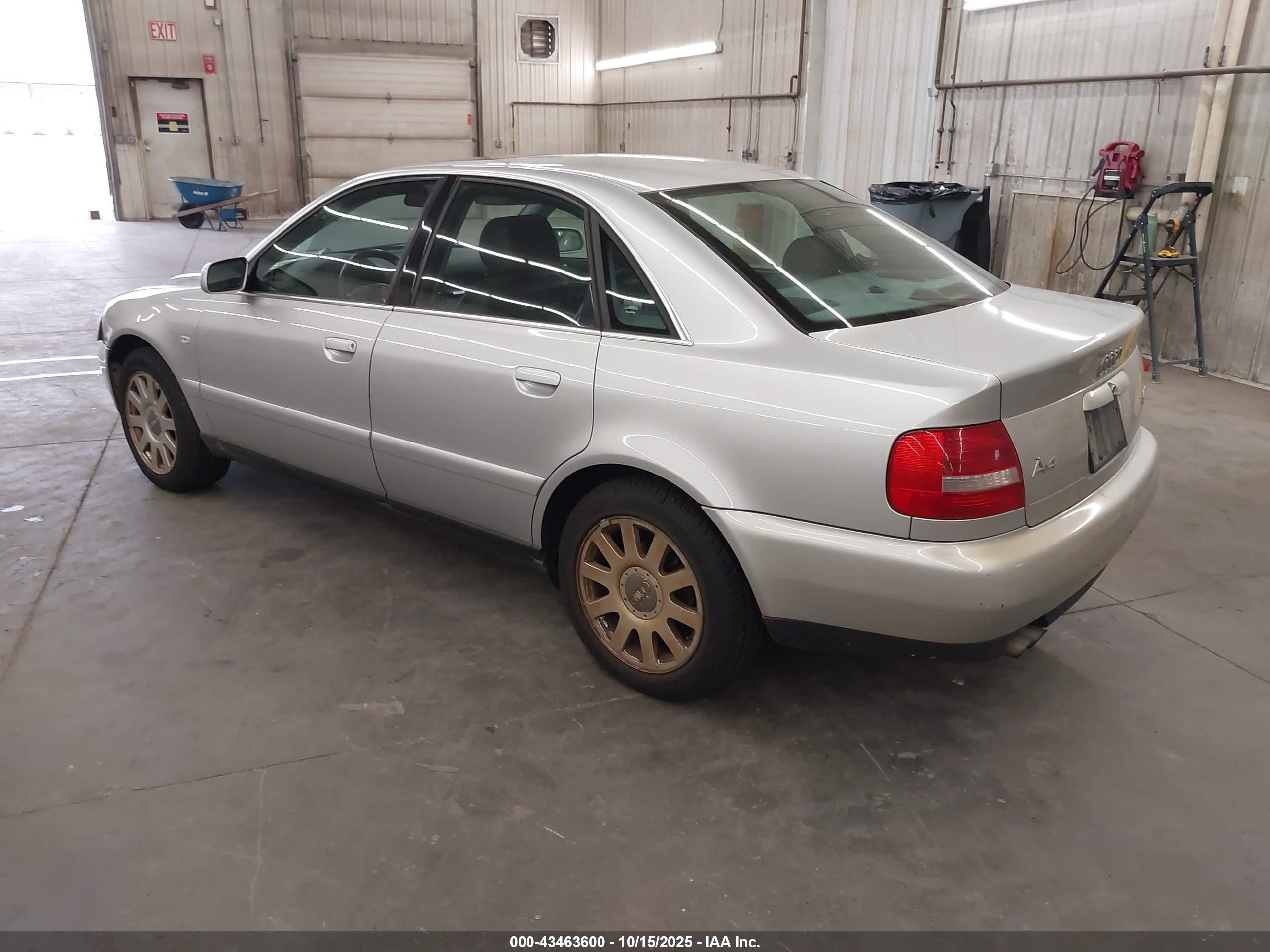 2000 Audi A4 2.8 Серебряный vin: WAUDH68D5YA162505
