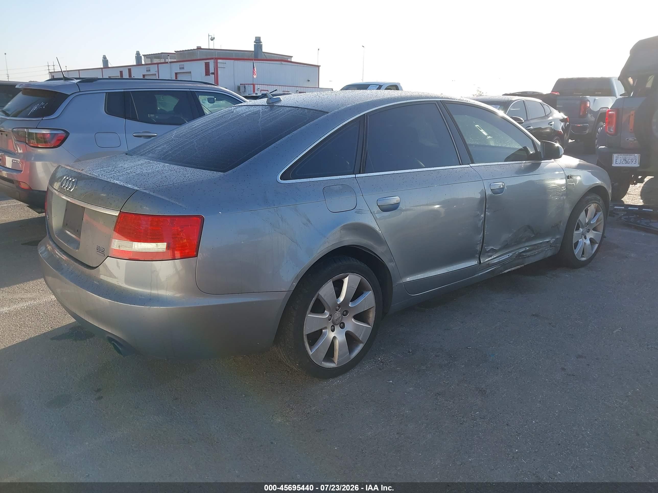 2007 Audi A6 3.2 Silver vin: WAUDH74F17N170783