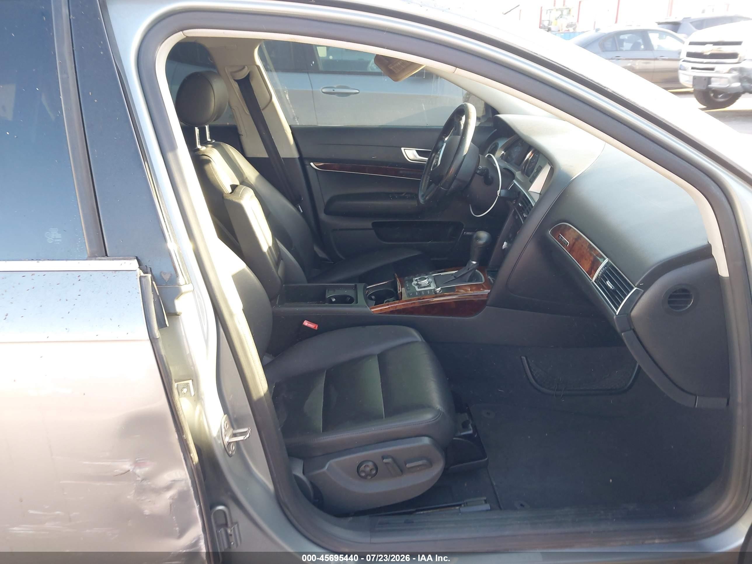 2007 Audi A6 3.2 Silver vin: WAUDH74F17N170783
