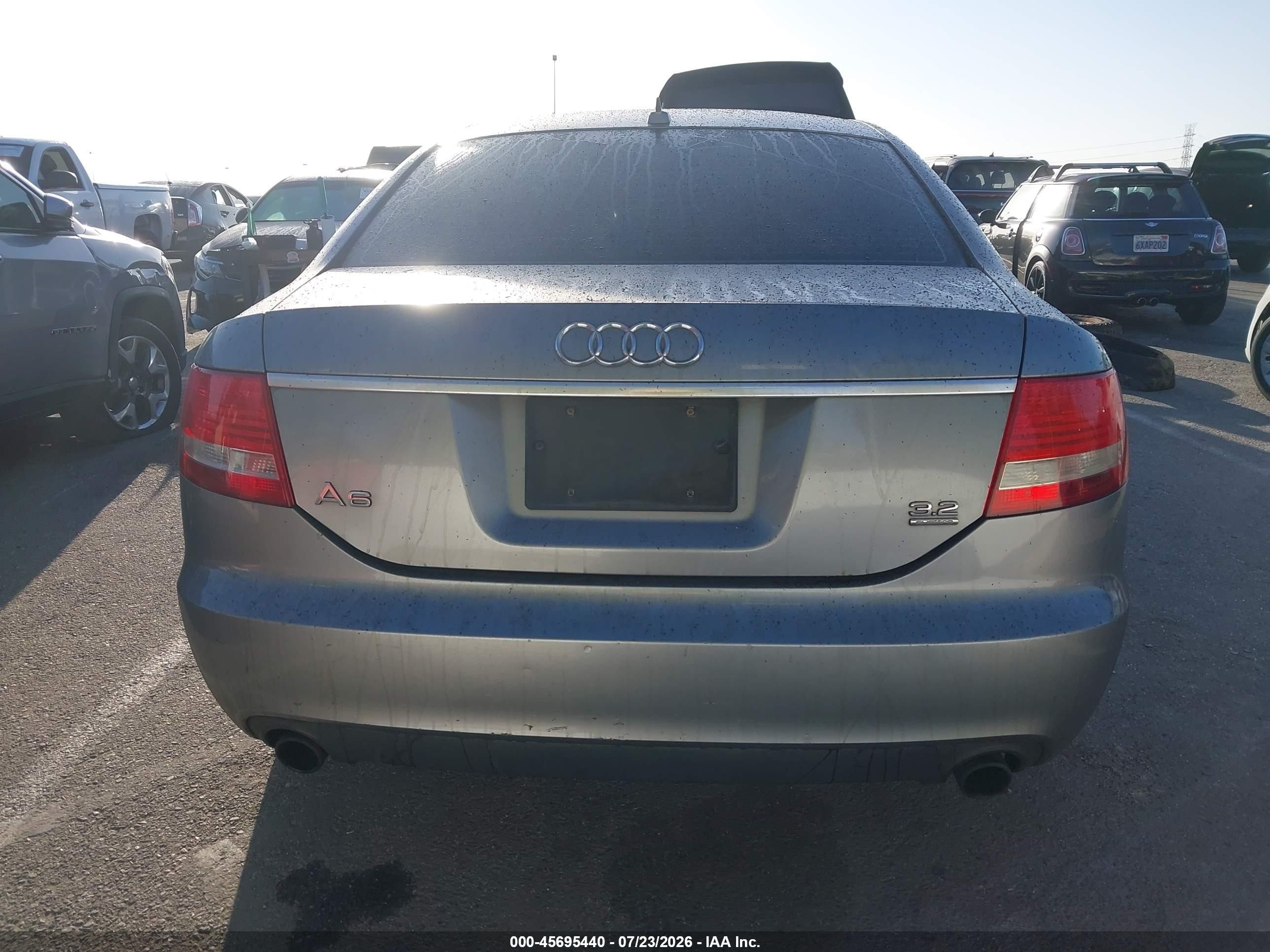 2007 Audi A6 3.2 Silver vin: WAUDH74F17N170783