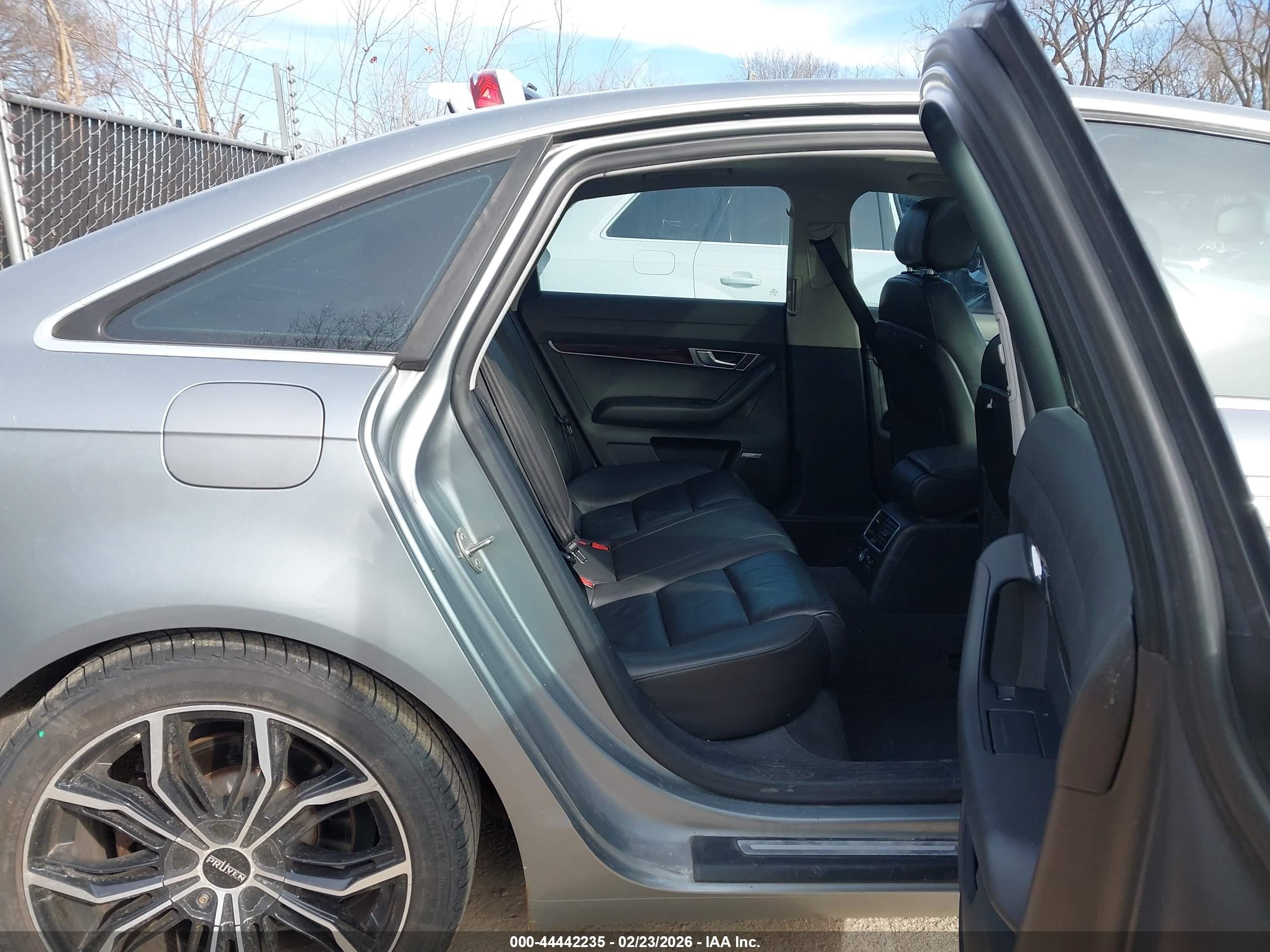 2008 Audi A6 3.2 Silver vin: WAUDH74F18N146503