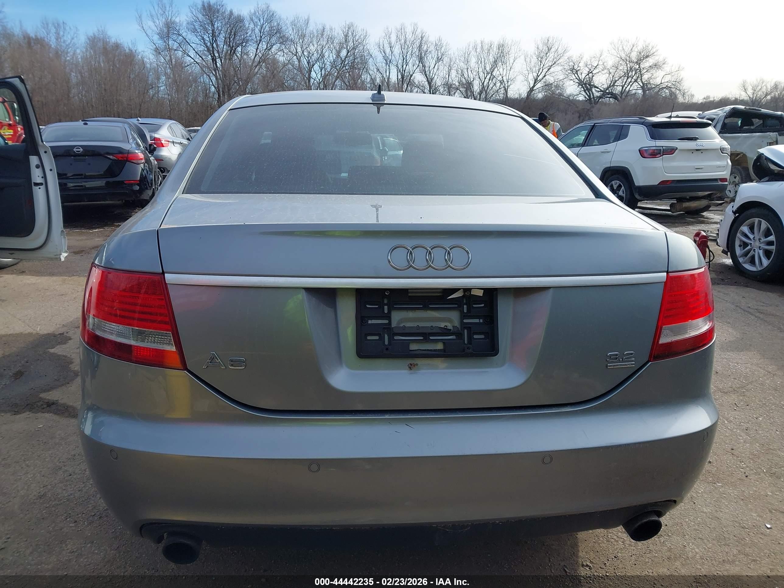 2008 Audi A6 3.2 Silver vin: WAUDH74F18N146503