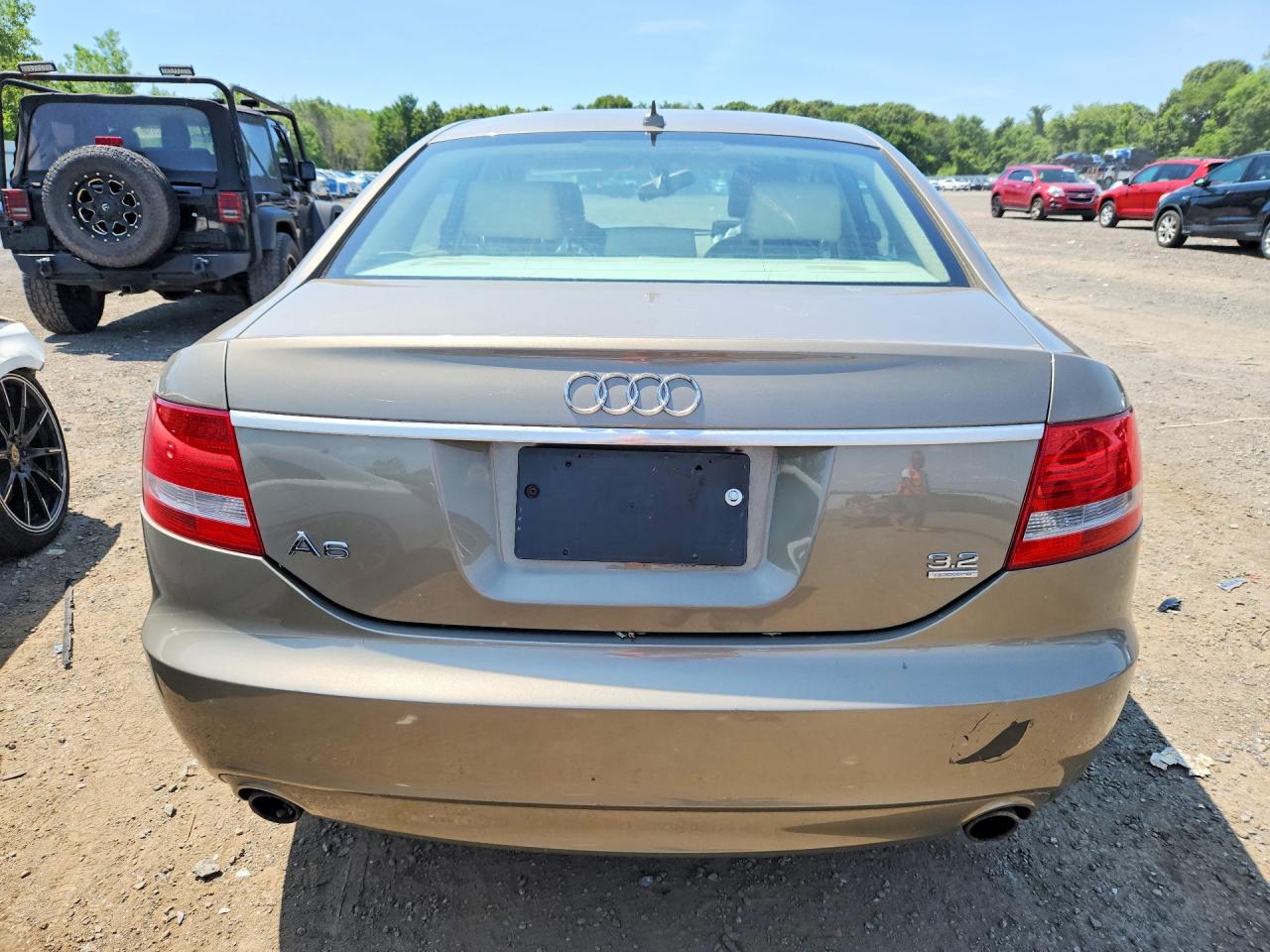 2008 Audi A6 3.2 Quattro Brown vin: WAUDH74F28N174231