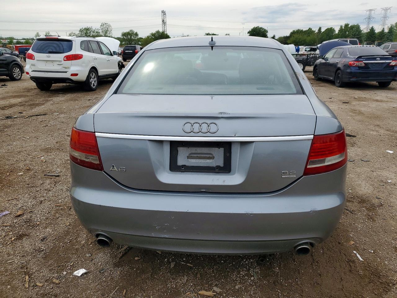 2008 Audi A6 3.2 Quattro Silver vin: WAUDH74F38N028016