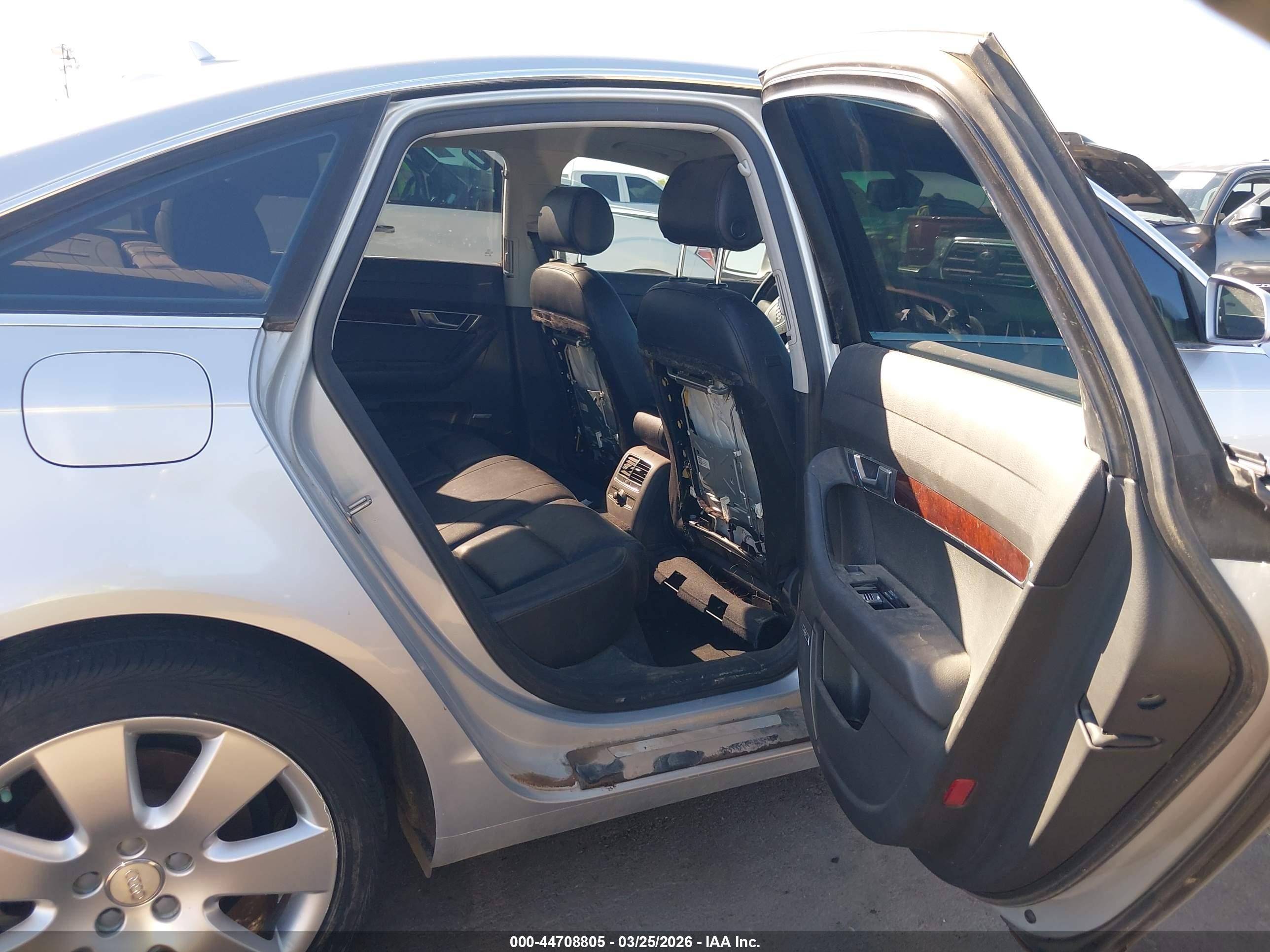2007 Audi A6 3.2 Silver vin: WAUDH74F57N049190