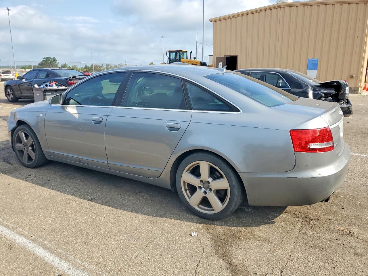 2008 Audi A6 3.2 Quattro Silver vin: WAUDH74F68N163037