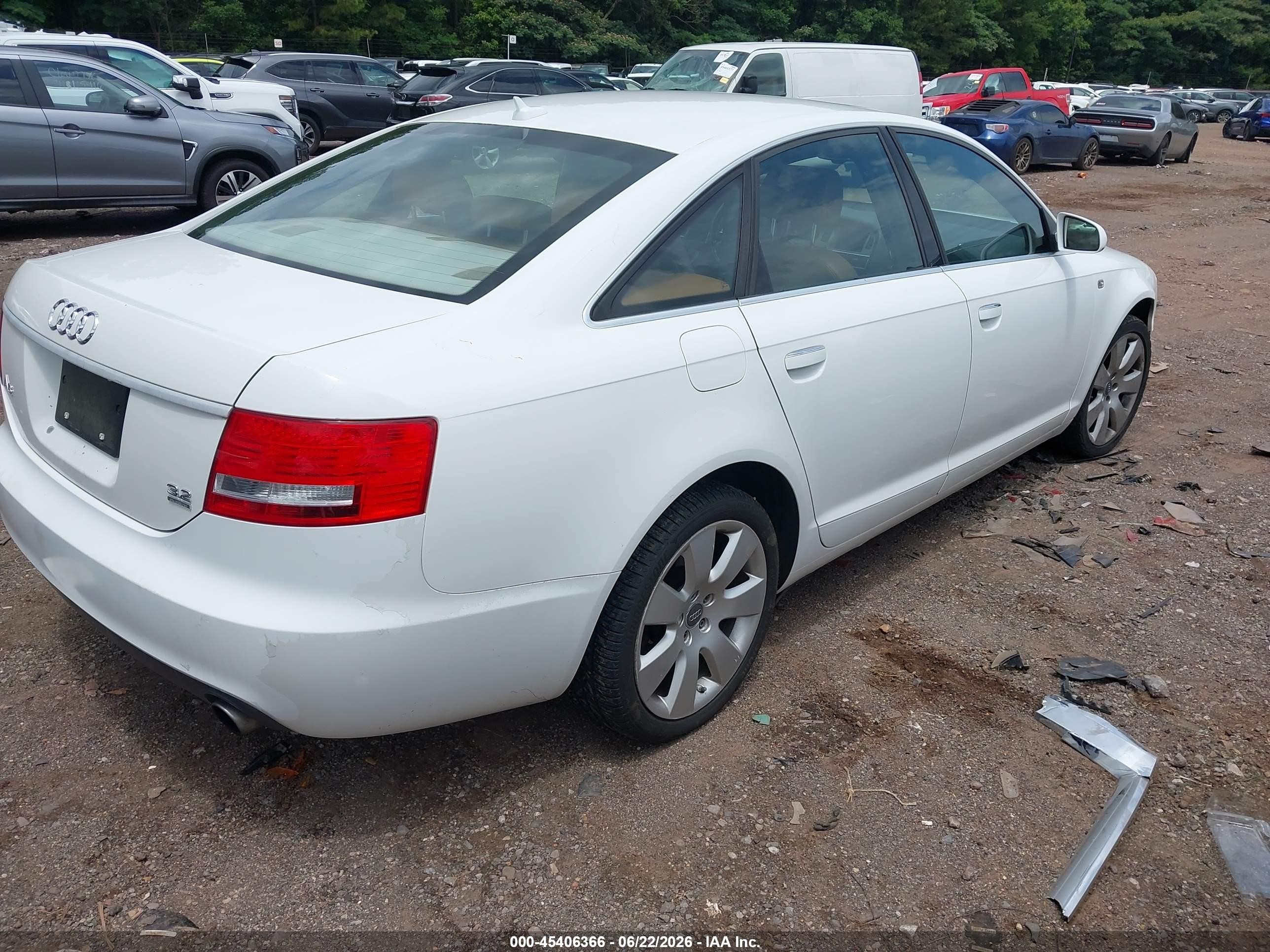 2007 Audi A6 3.2 Белый vin: WAUDH74F77N083261
