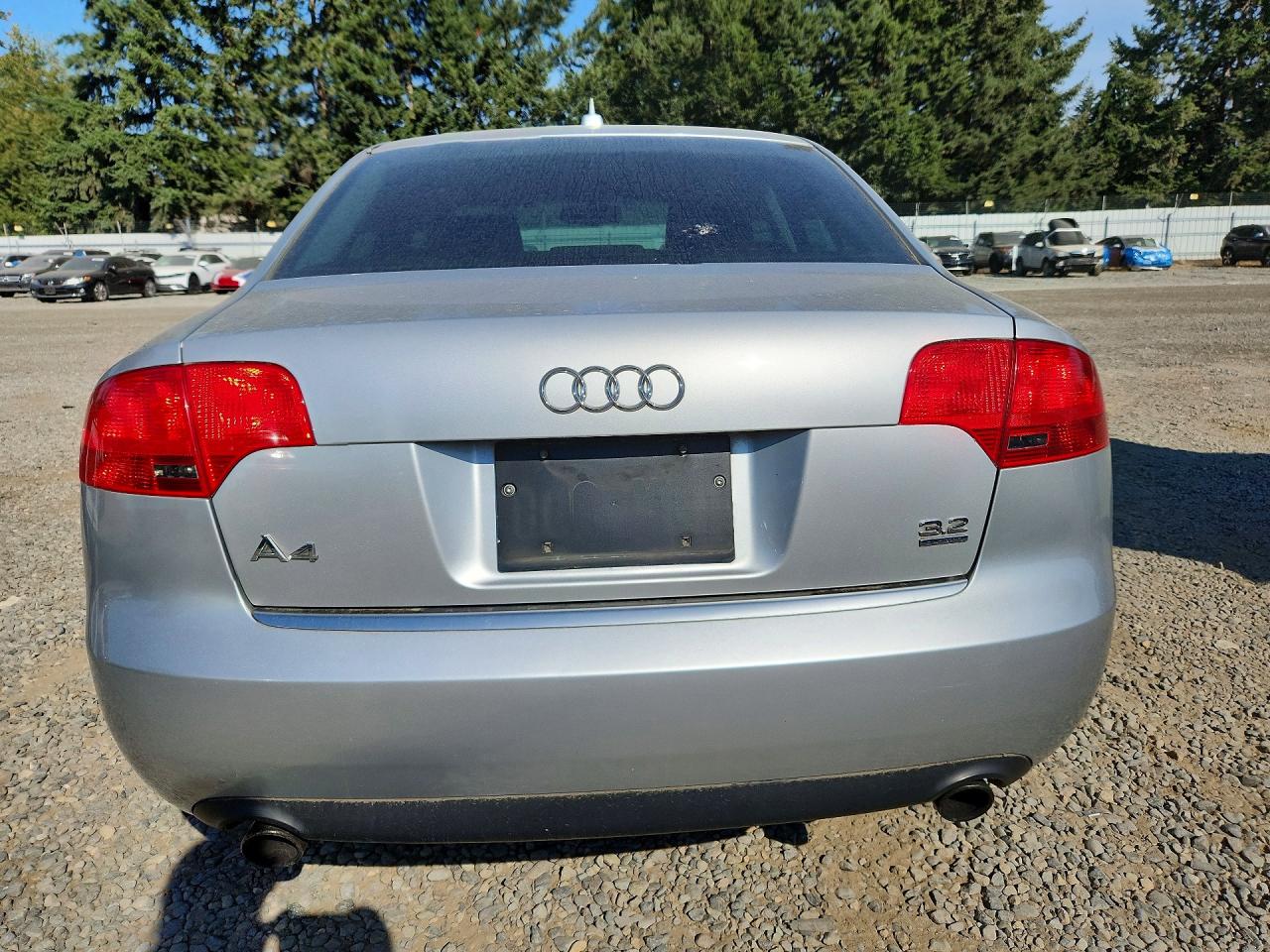 2007 Audi A4 3.2 Quattro Silver vin: WAUDH78E57A101636