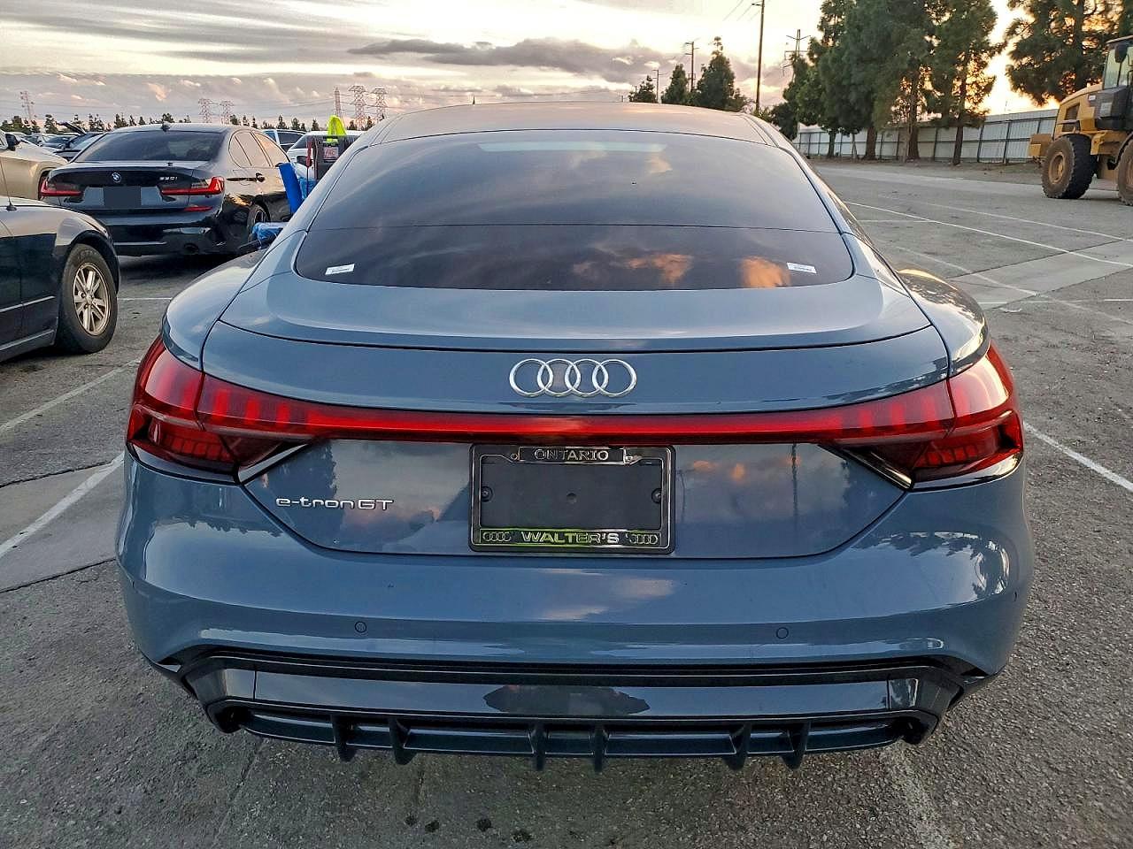 2023 Audi E-tron Gt Prestige Gray vin: WAUDJBFW9P7006481