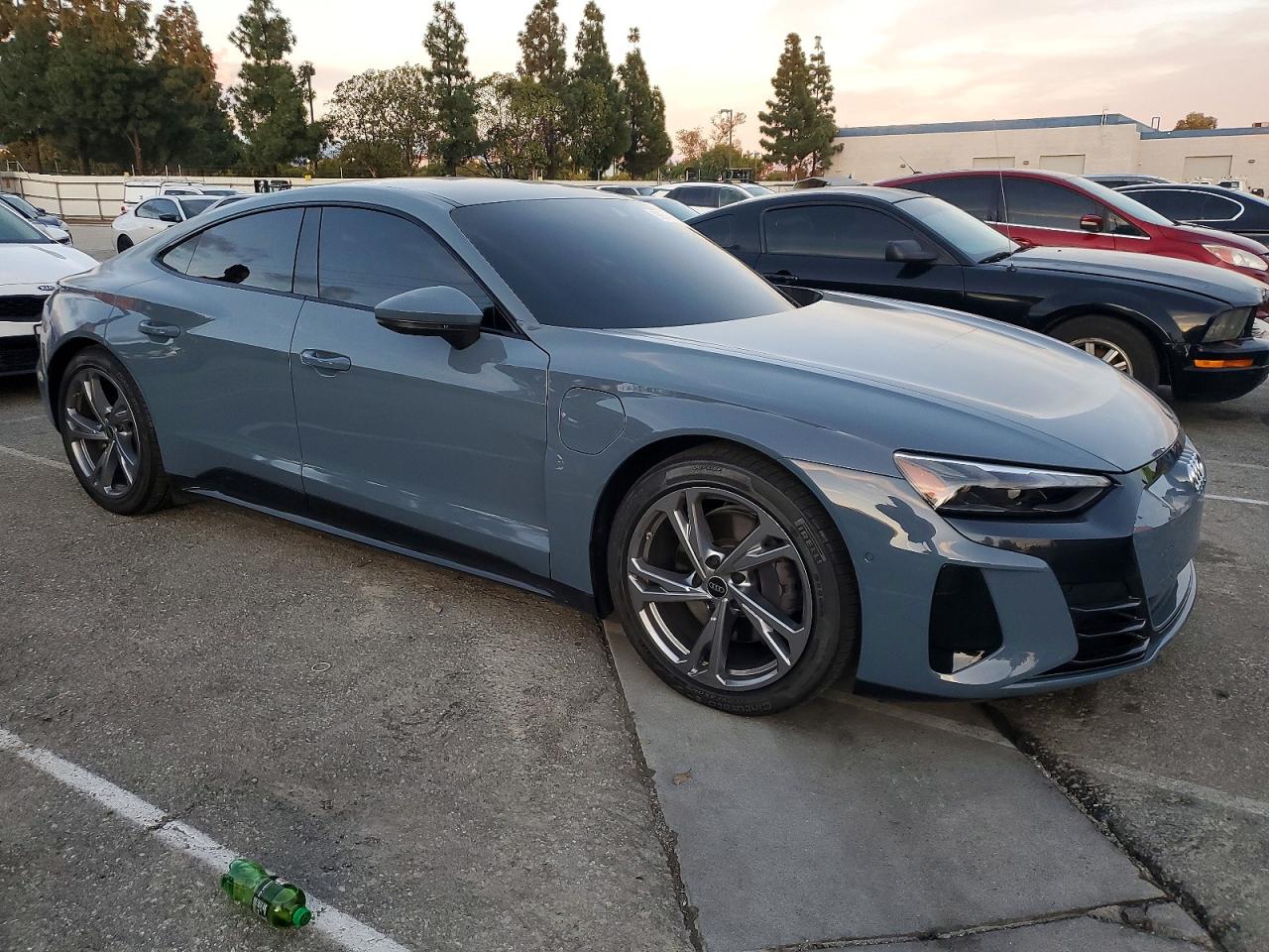2023 Audi E-tron Gt Prestige Gray vin: WAUDJBFW9P7006481