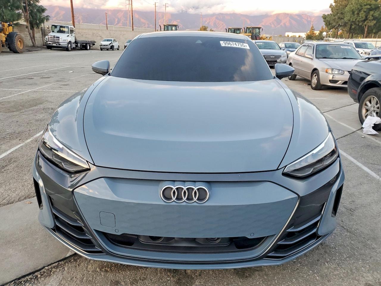 2023 Audi E-tron Gt Prestige Gray vin: WAUDJBFW9P7006481