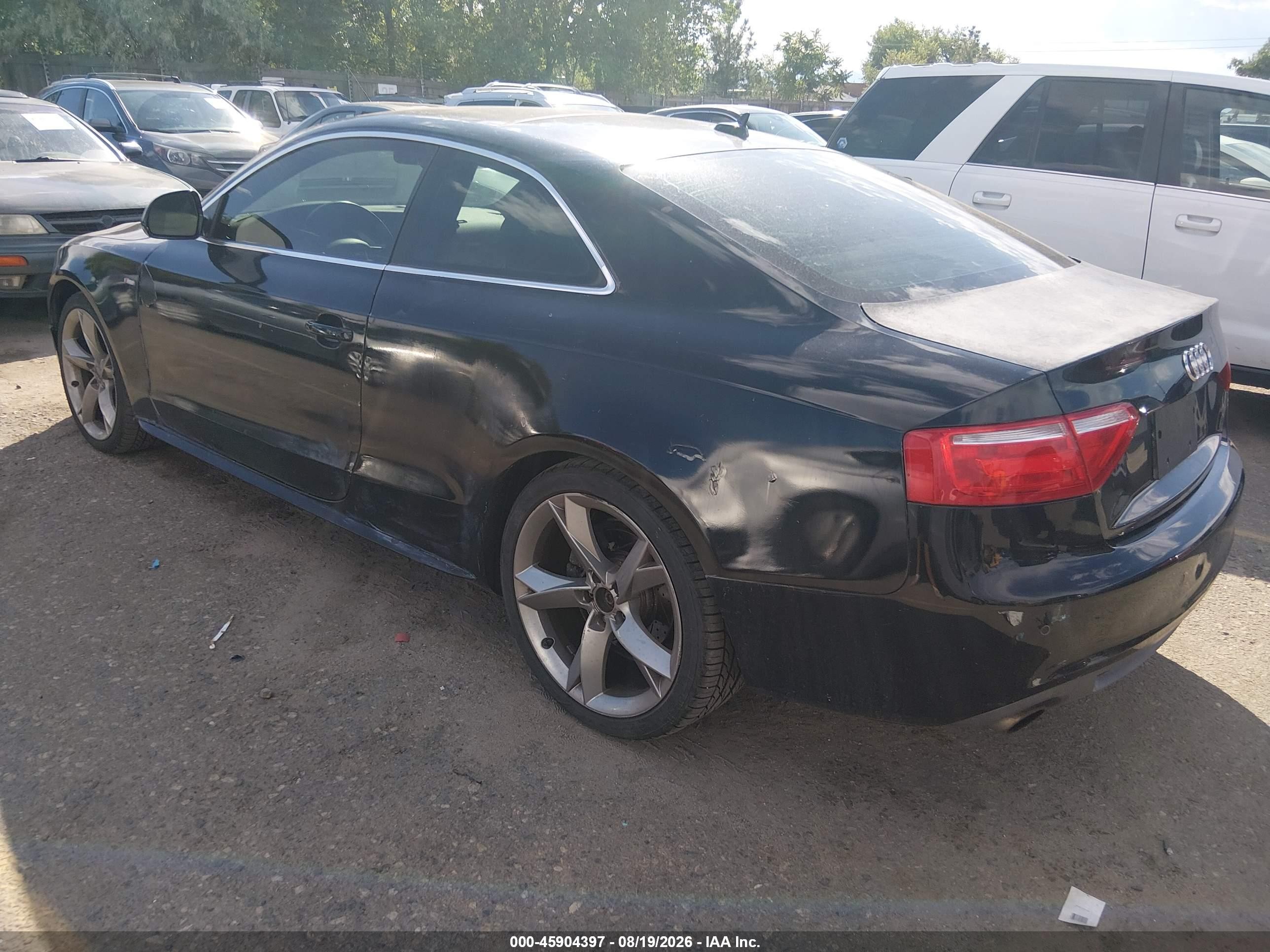 2009 Audi A5 3.2l Black vin: WAUDK78T19A003786