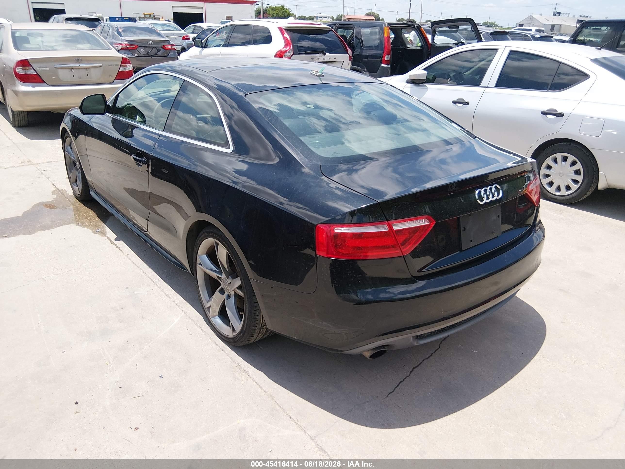 2009 Audi A5 3.2l Black vin: WAUDK78T29A024162