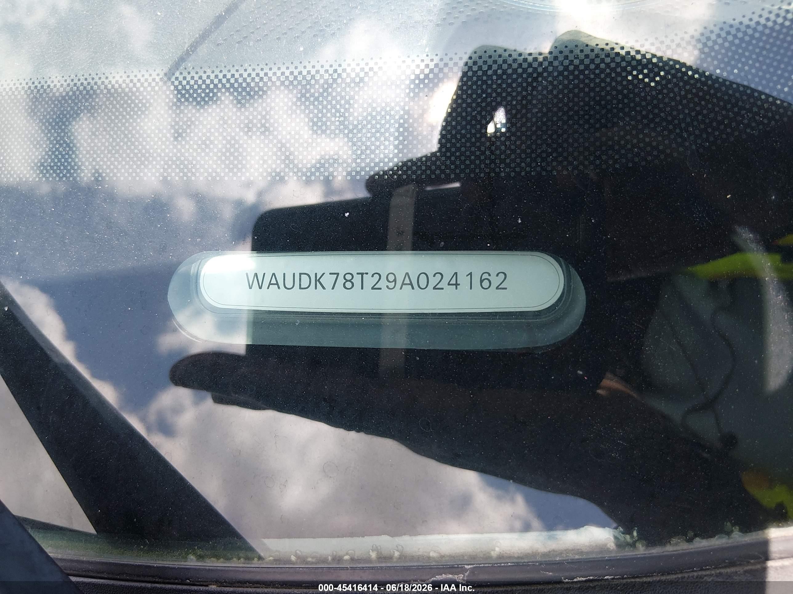 2009 Audi A5 3.2l Black vin: WAUDK78T29A024162