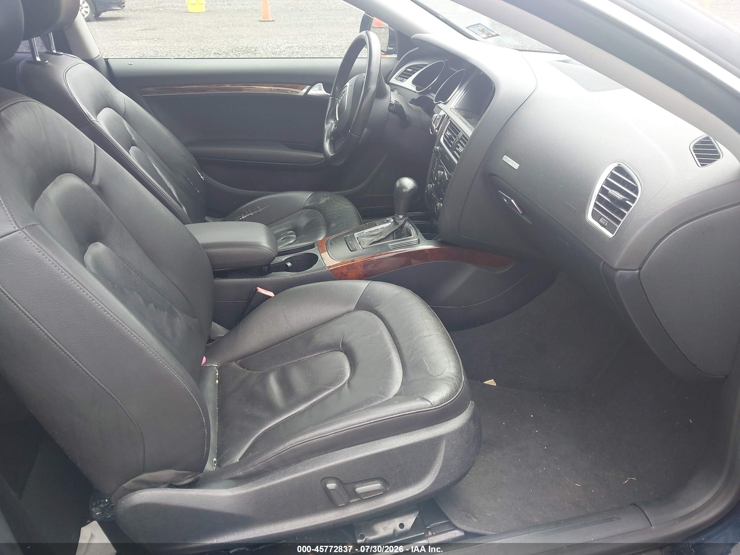 2009 Audi A5 3.2l Black vin: WAUDK78T39A013512