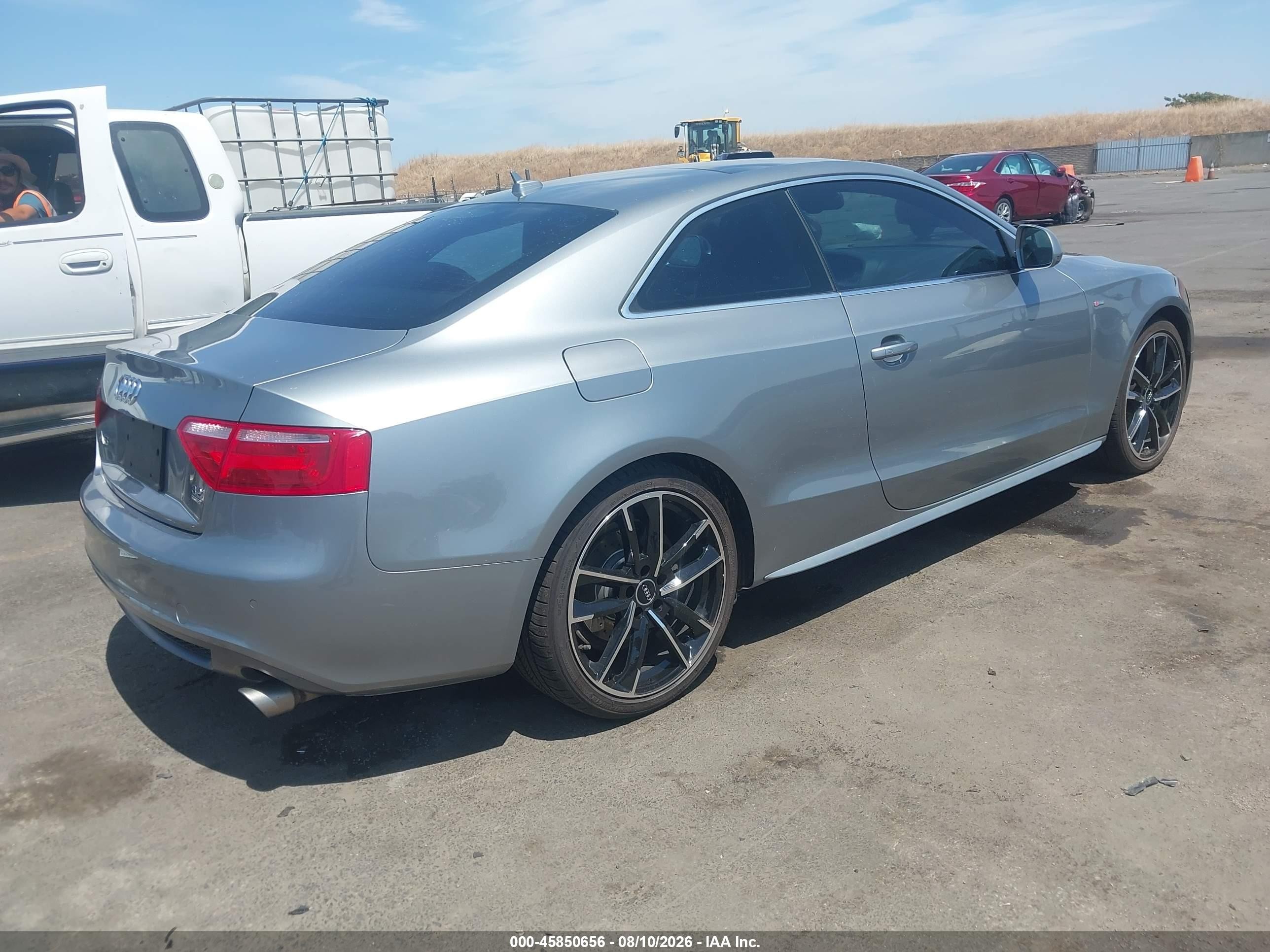 2009 Audi A5 3.2l Silver vin: WAUDK78T49A050147