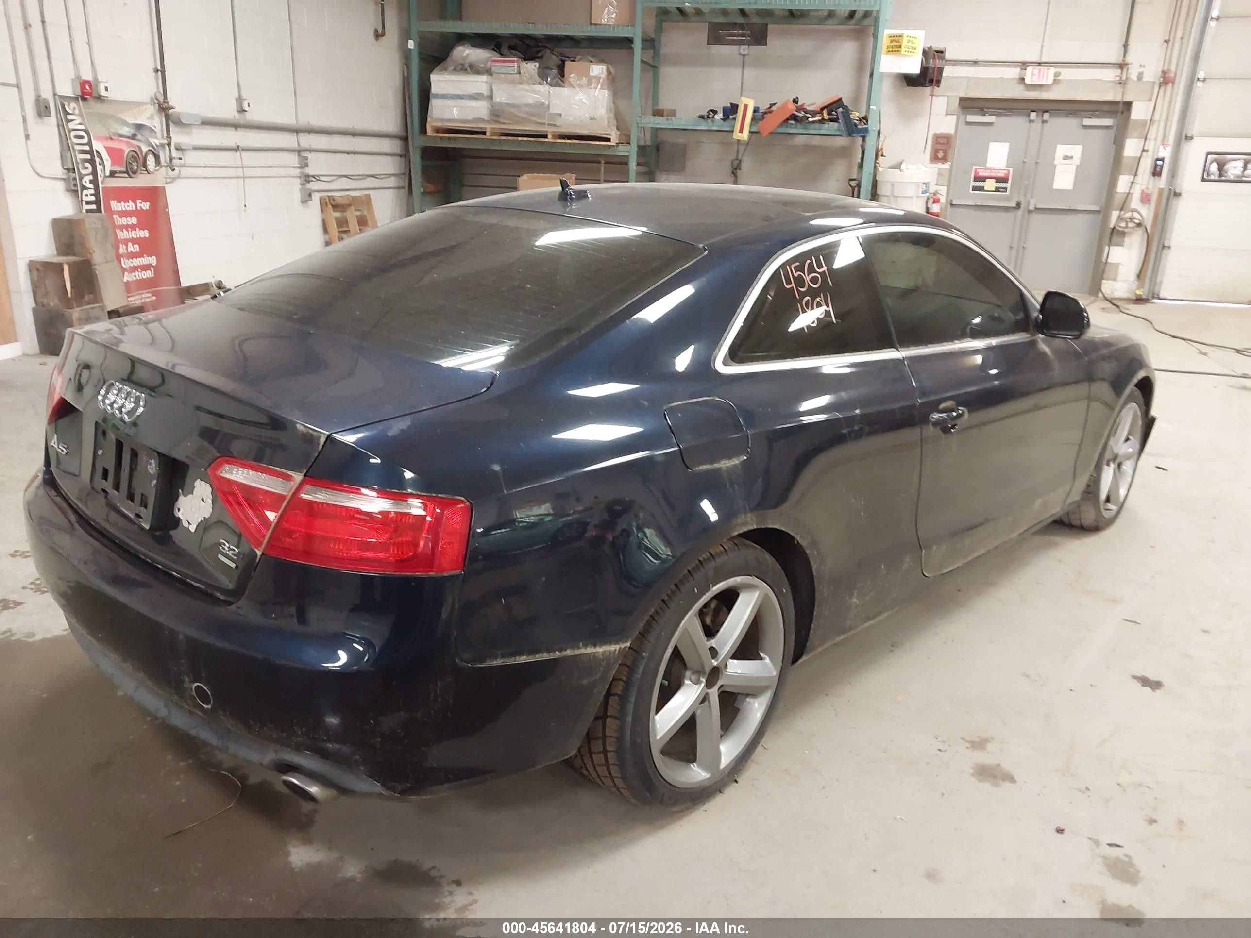 2009 Audi A5 3.2l Blue vin: WAUDK78T89A047610