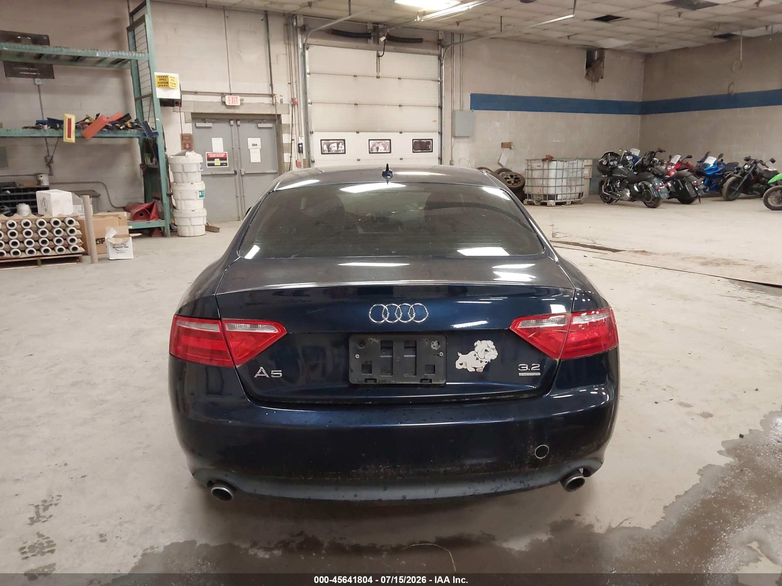 2009 Audi A5 3.2l Blue vin: WAUDK78T89A047610