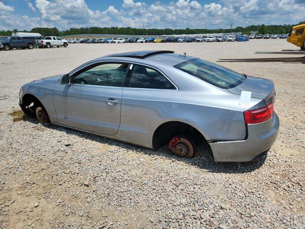 2009 Audi A5 Quattro Silver vin: WAUDK78TX9A041419